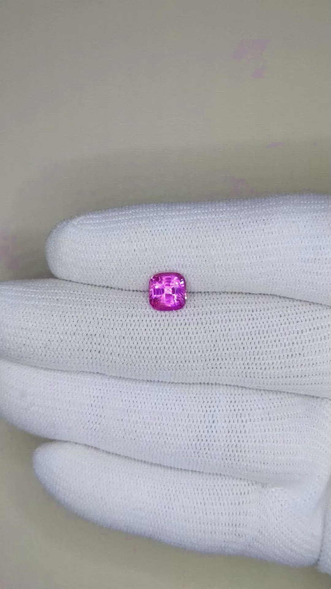 2.07 Ct. Purplish Pink Sapphire from Ceylon (Sri Lanka) Size Video