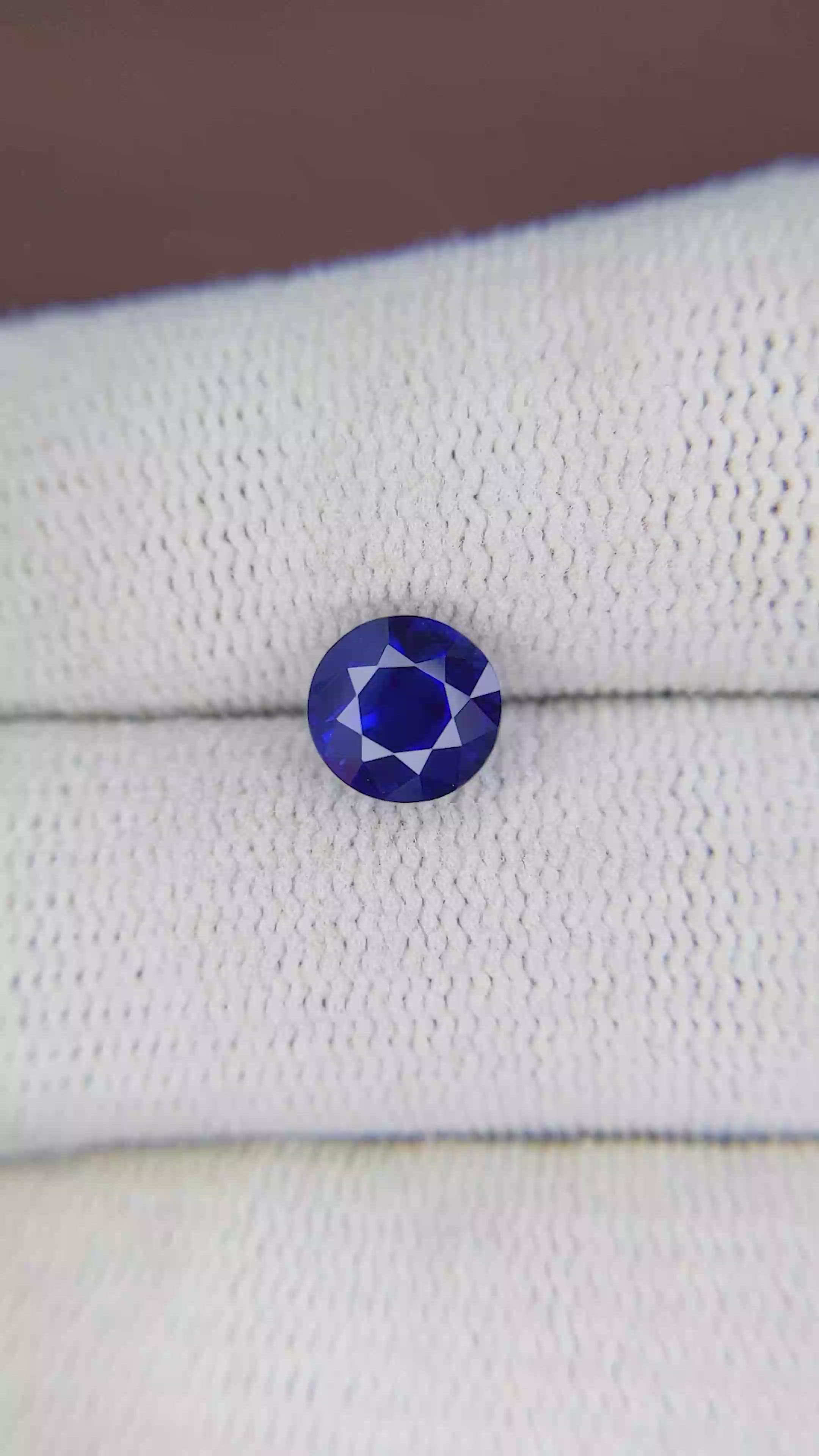 2.04 Ct. Blue Sapphire from Ceylon (Sri Lanka) Size Video