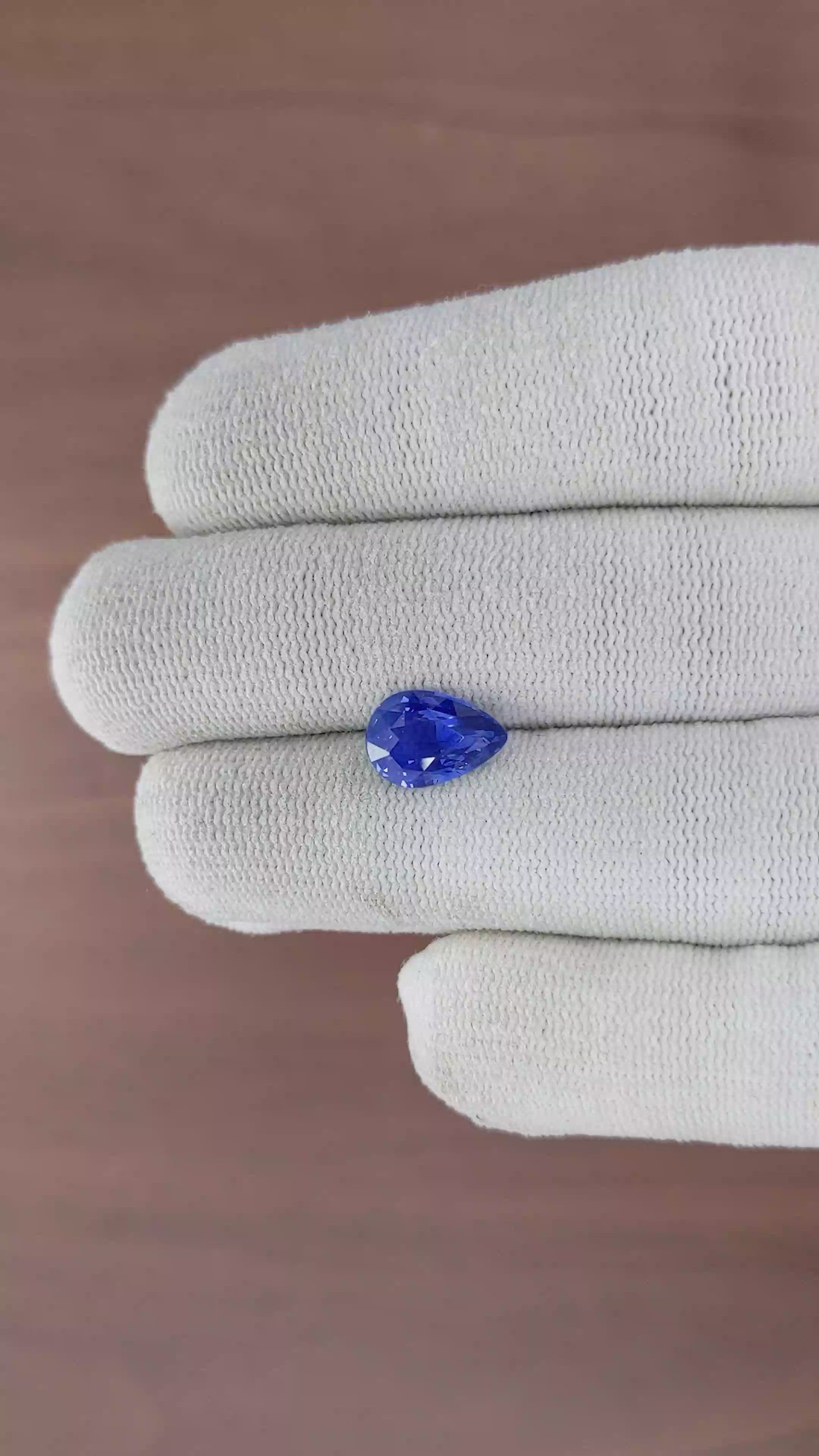3.02 Ct. Blue Sapphire from Ceylon (Sri Lanka) Size Video