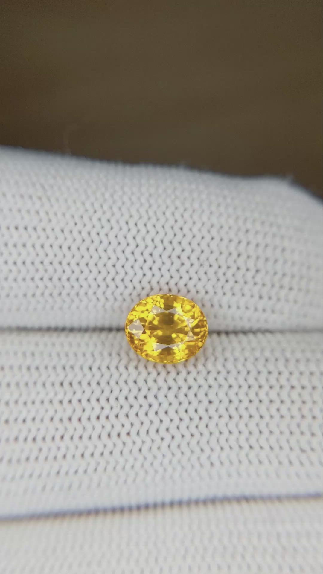 1.96 Ct. Yellow Sapphire from Ceylon (Sri Lanka) Size Video