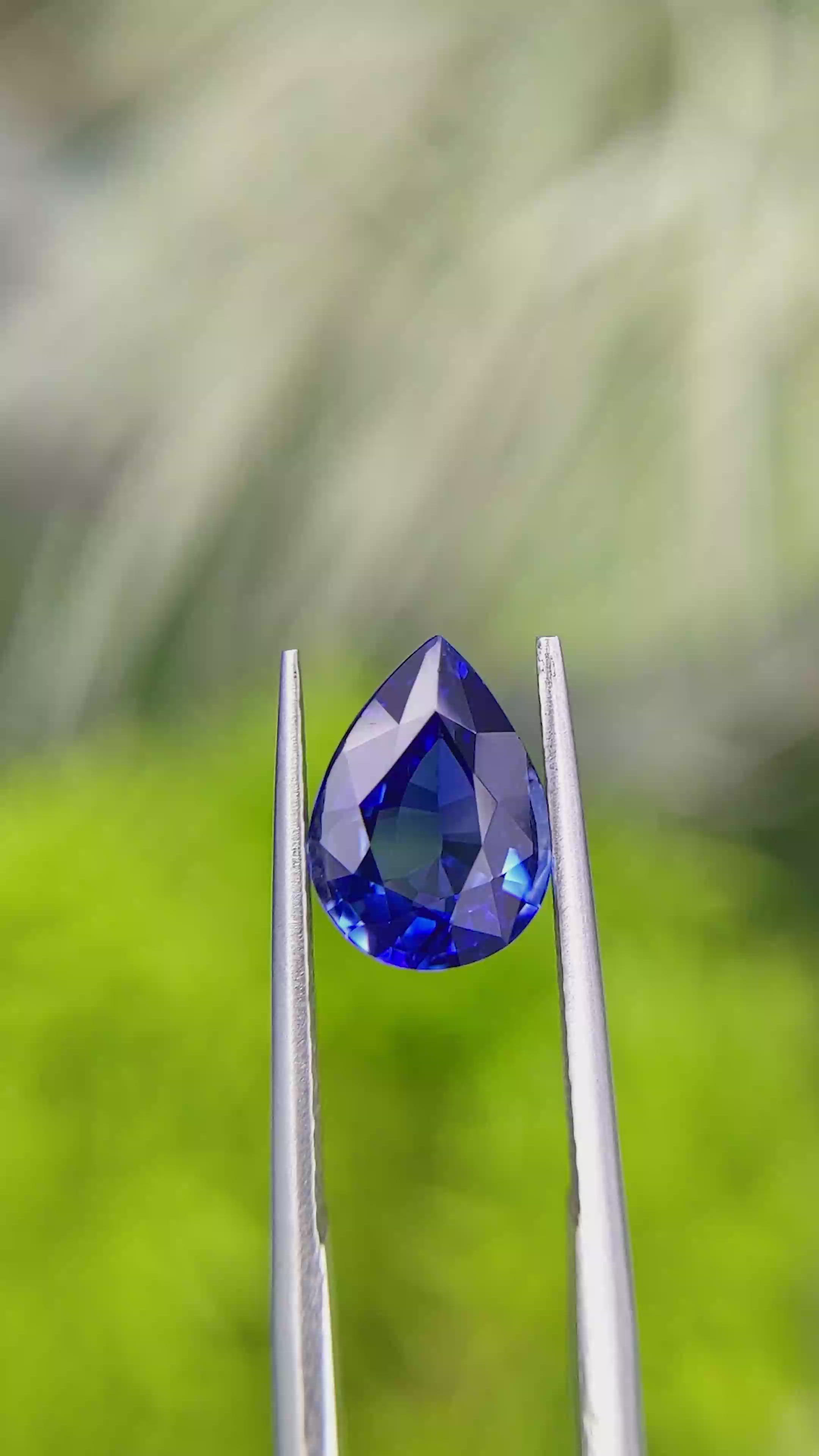 2.96 Ct. Blue Sapphire from Ceylon (Sri Lanka) Size Video