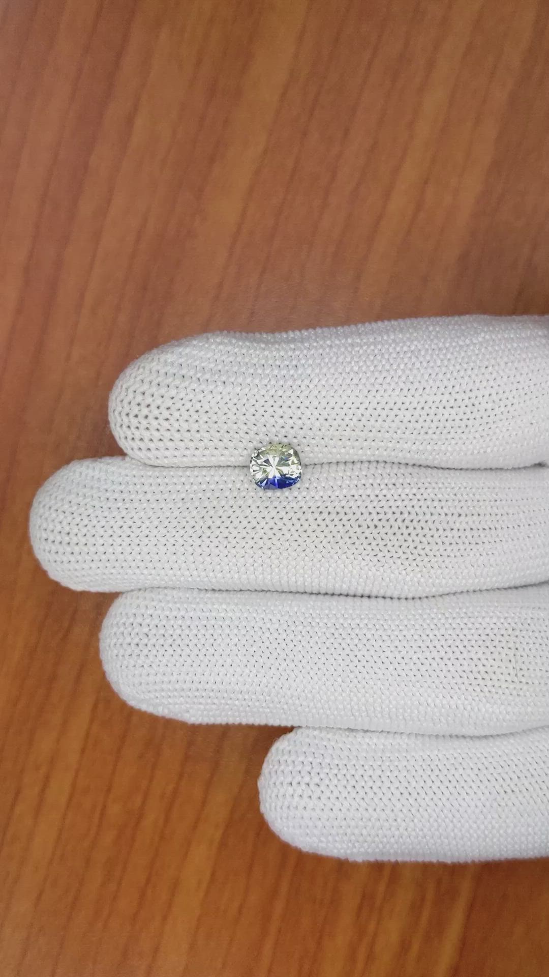 1.19 Ct. Bi Color Sapphire from Ceylon (Sri Lanka) Size Video