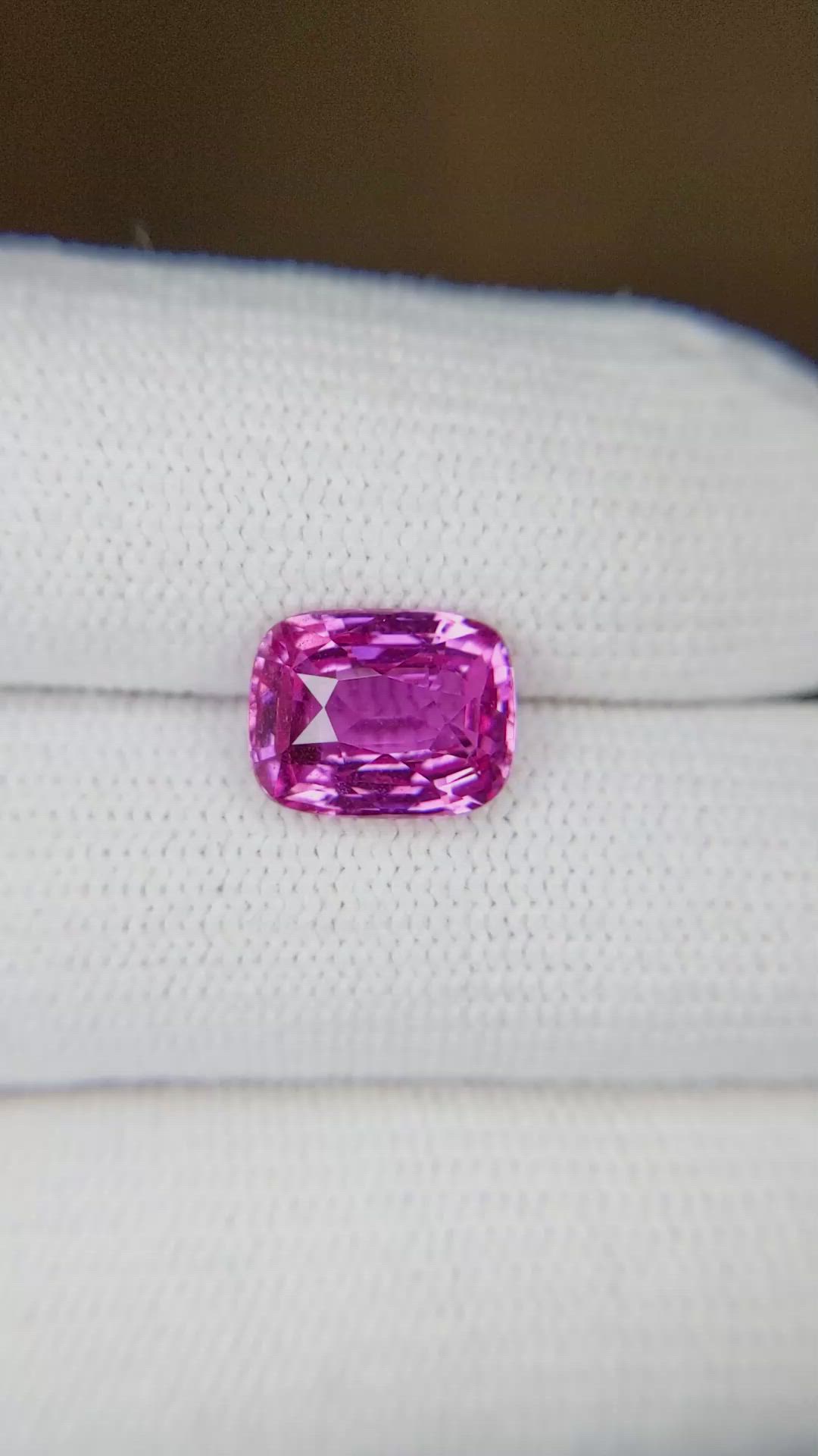 3.65 Ct. Pink Sapphire from Ceylon (Sri Lanka) Size Video