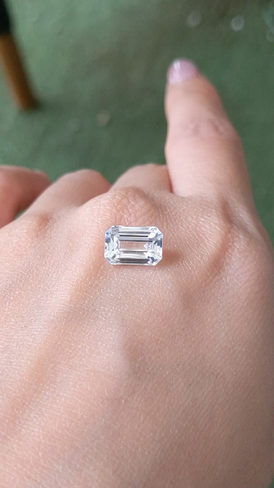 3.59 Ct. White Sapphire from Ceylon (Sri Lanka) Size Video