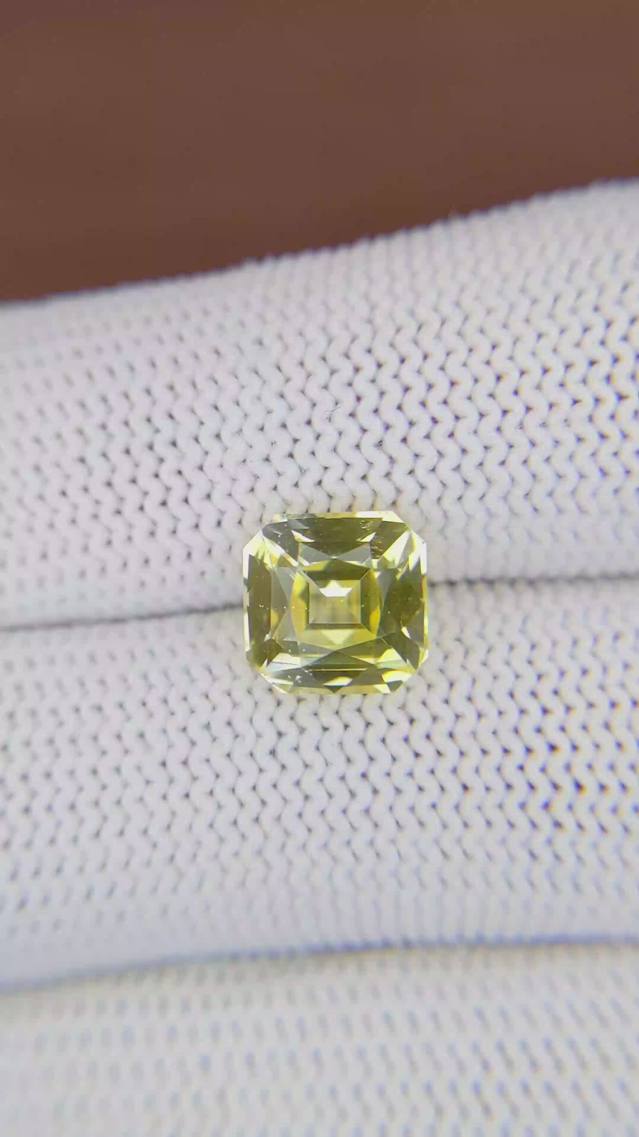 4.05 Ct. Yellow Sapphire from Ceylon (Sri Lanka) Size Video
