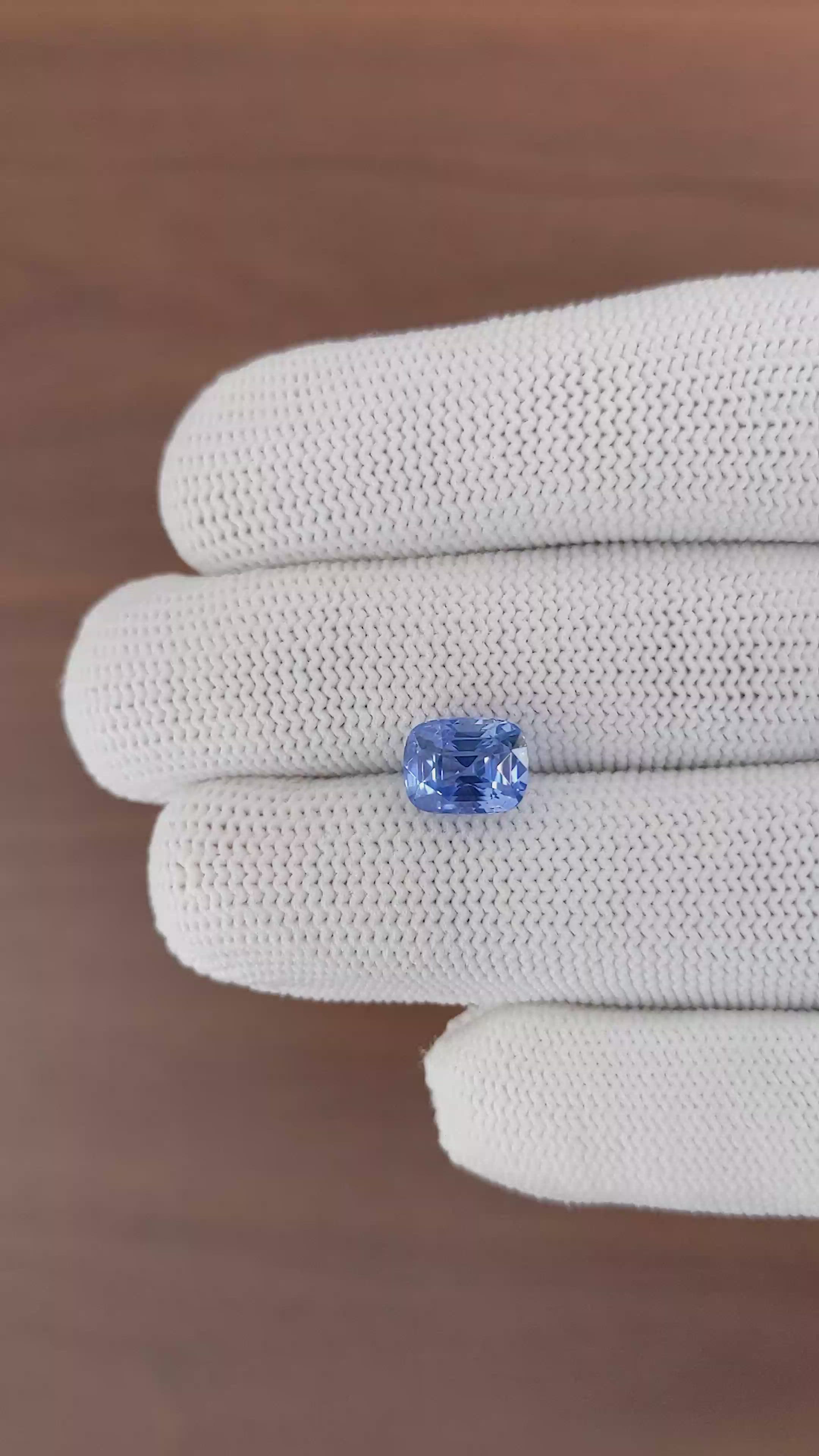 3.65 Ct. Blue Sapphire from Ceylon (Sri Lanka) Size Video