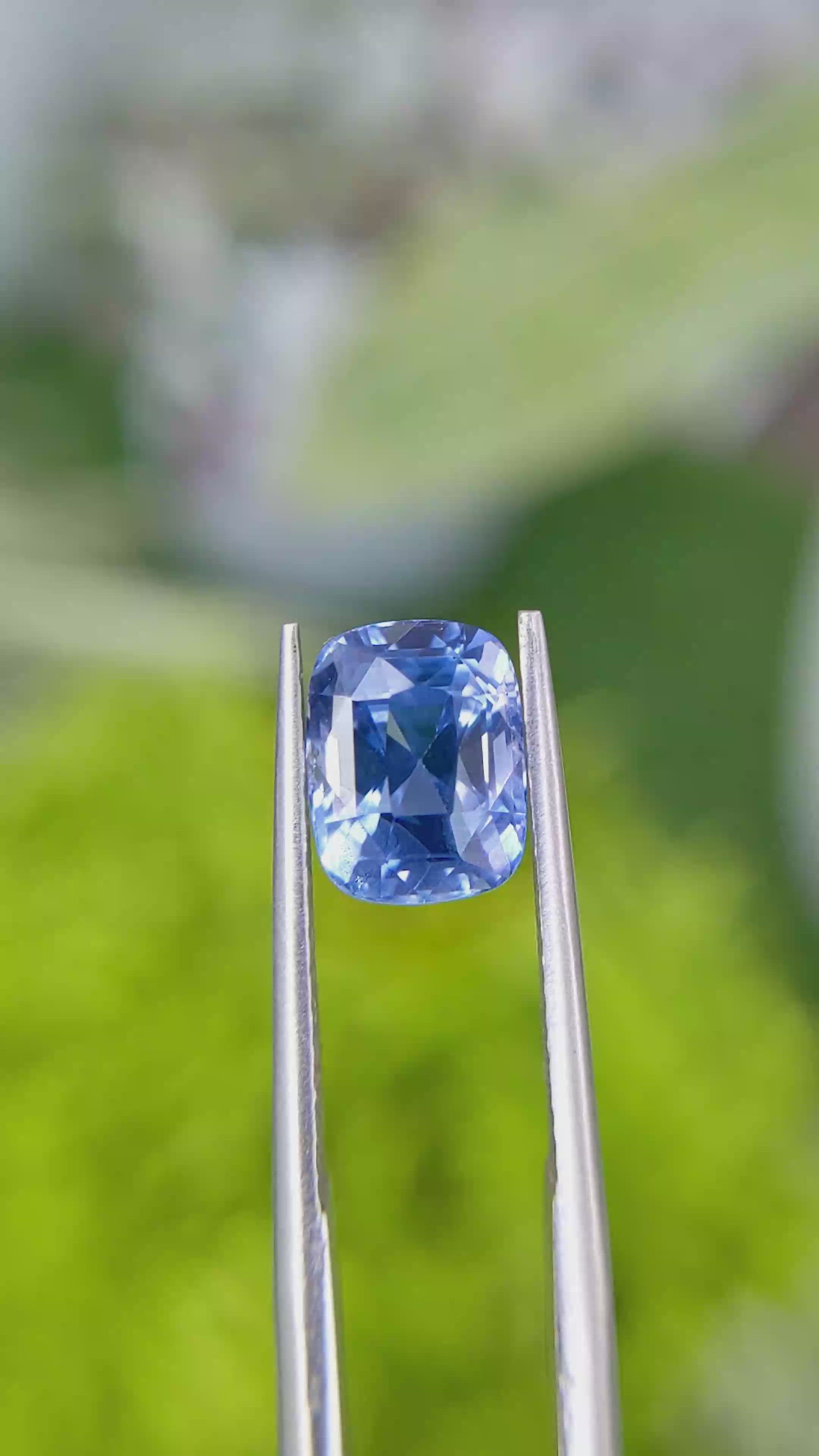 3.65 Ct. Blue Sapphire from Ceylon (Sri Lanka) Size Video