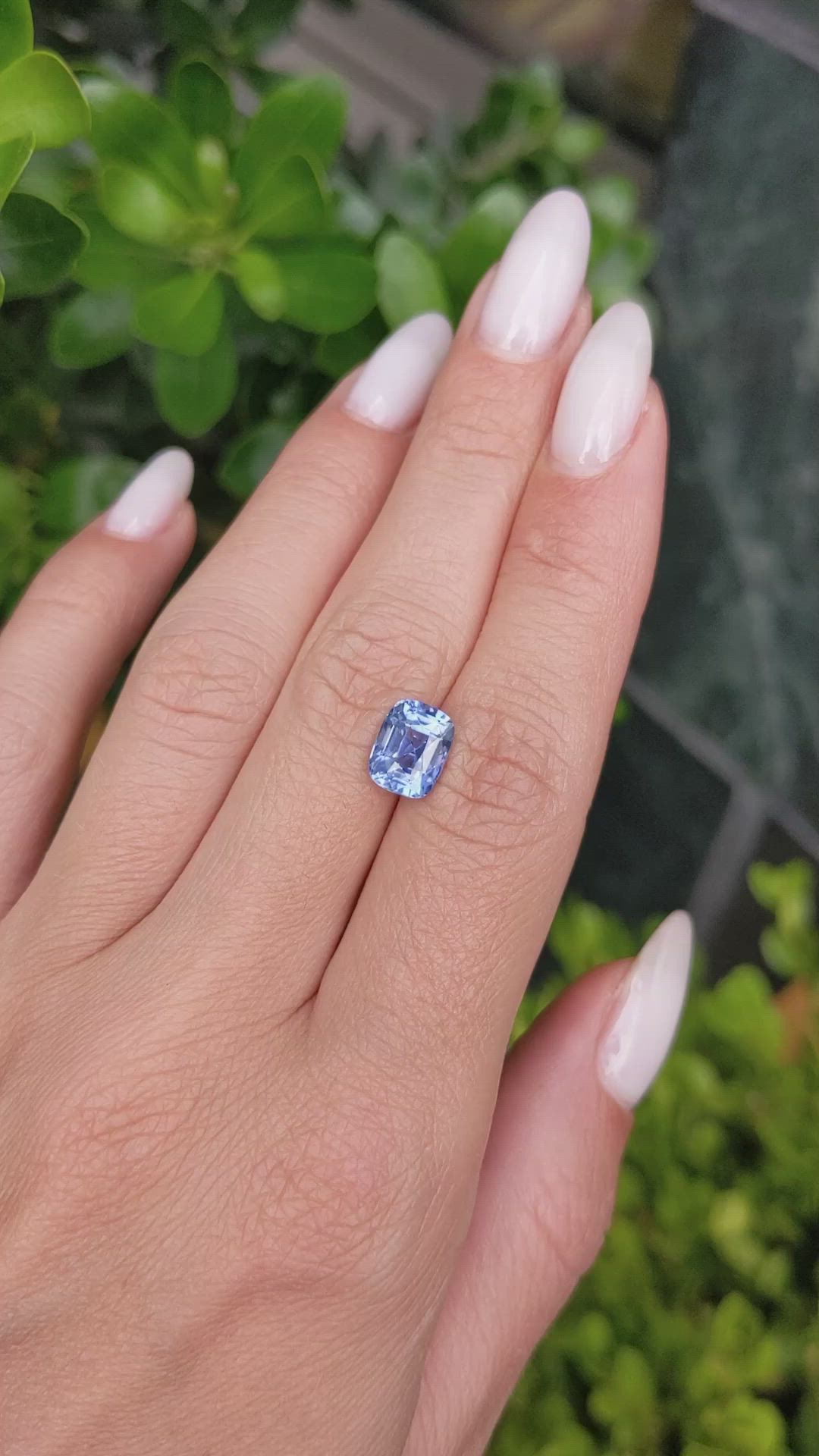 3.65 Ct. Blue Sapphire from Ceylon (Sri Lanka) Size Video