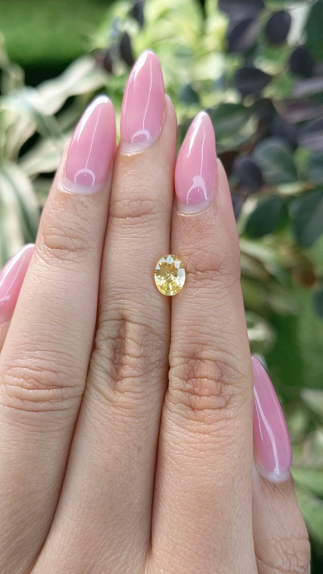 1.29 Ct. Yellow Sapphire from Ceylon (Sri Lanka) Size Video