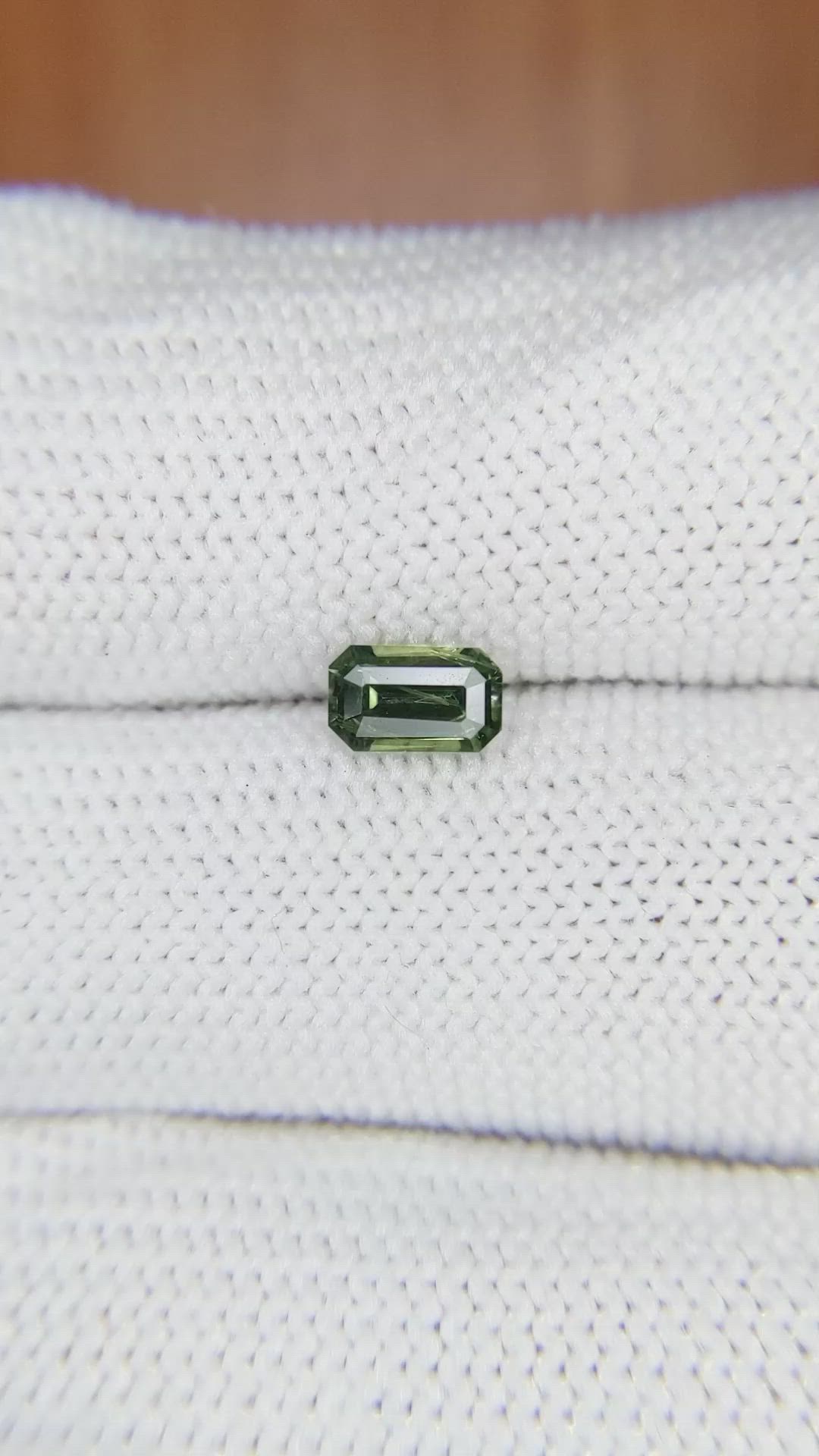 0.72 Ct. Green Sapphire from Australia Size Video