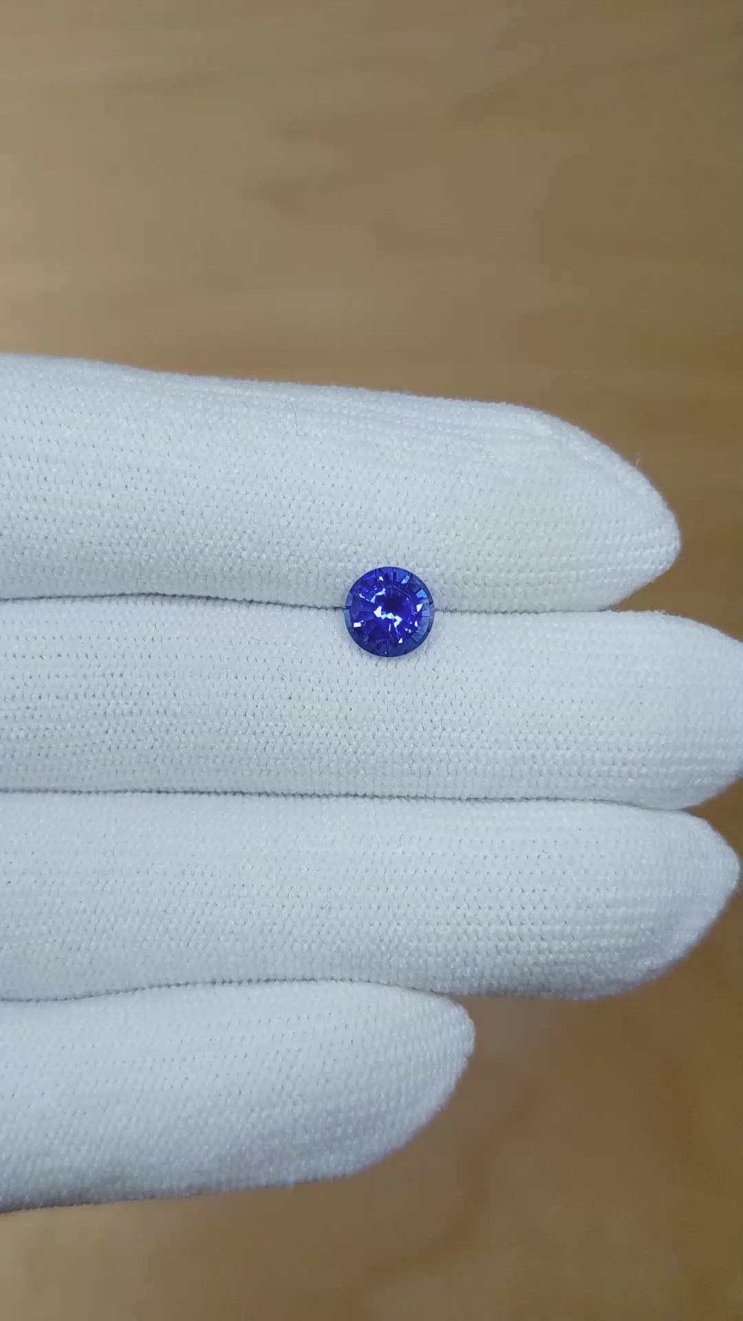 1.33 Ct. Blue Sapphire from Ceylon (Sri Lanka) Size Video