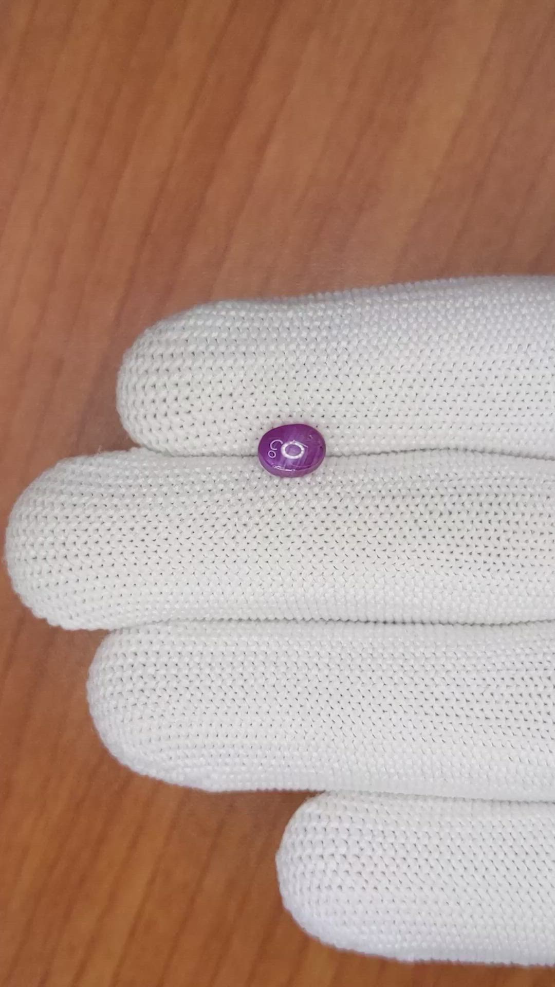 1.26 Ct. Pinkish Purple Star Sapphire from Ceylon (Sri Lanka) Size Video