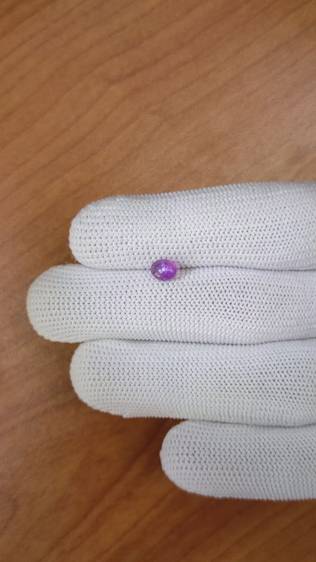 0.86 Ct. Pinkish Purple Star Sapphire from Ceylon (Sri Lanka) Size Video