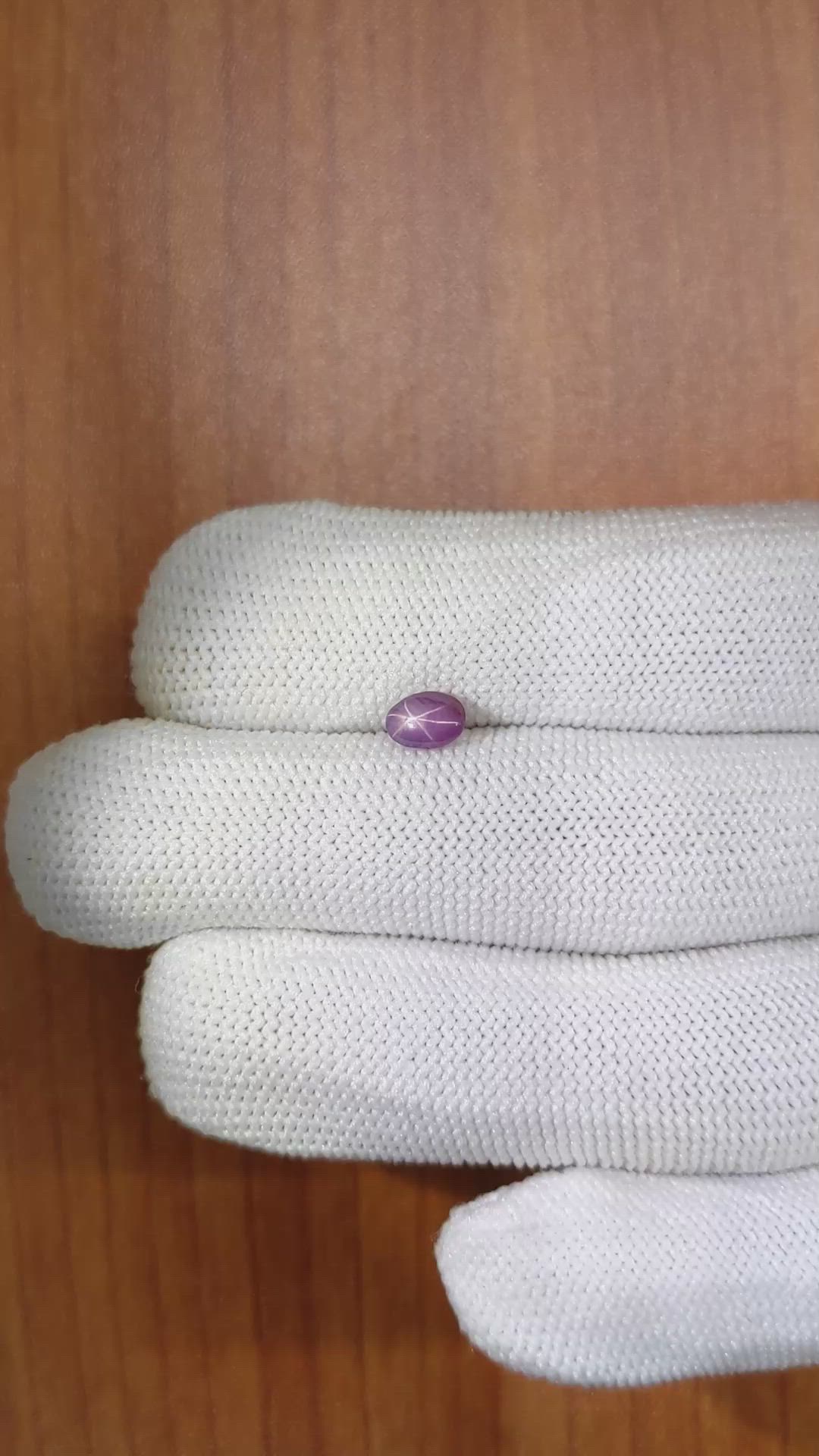 0.92 Ct. Pinkish Purple Star Sapphire from Ceylon (Sri Lanka) Size Video
