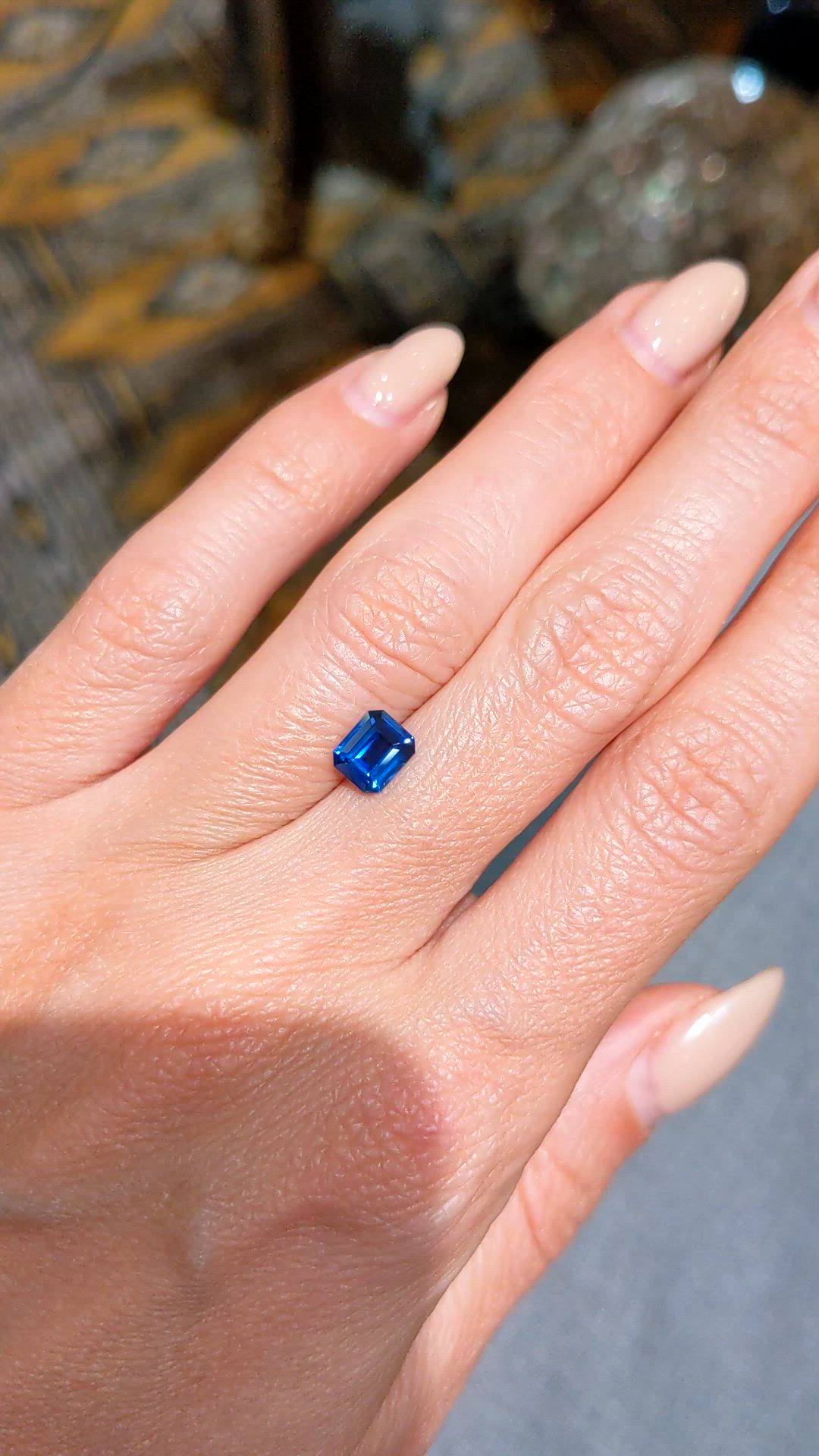 1.07 Ct. Blue Sapphire from Ceylon (Sri Lanka) Size Video