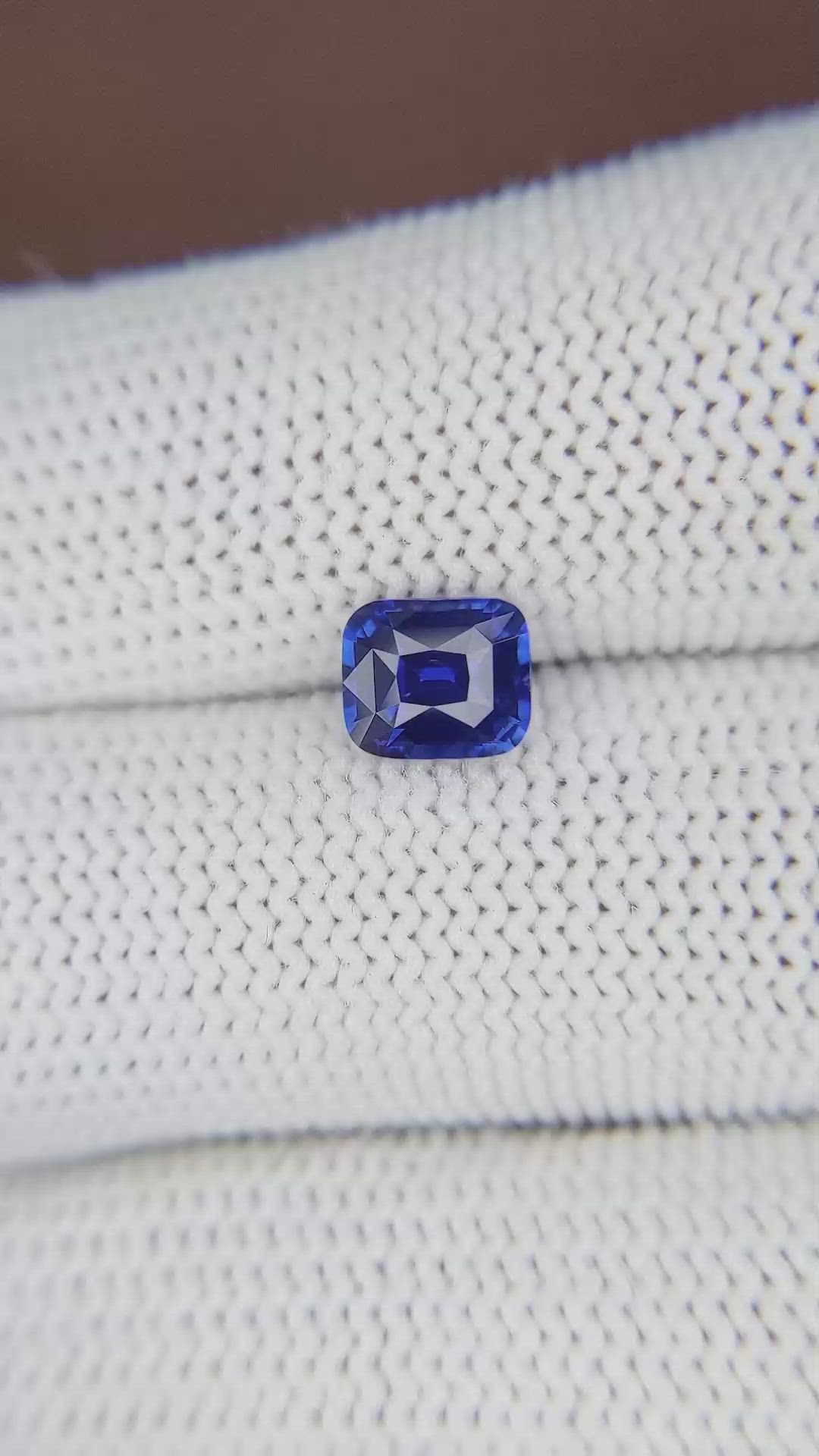 1.56 Ct. Blue Sapphire from Ceylon (Sri Lanka) Size Video