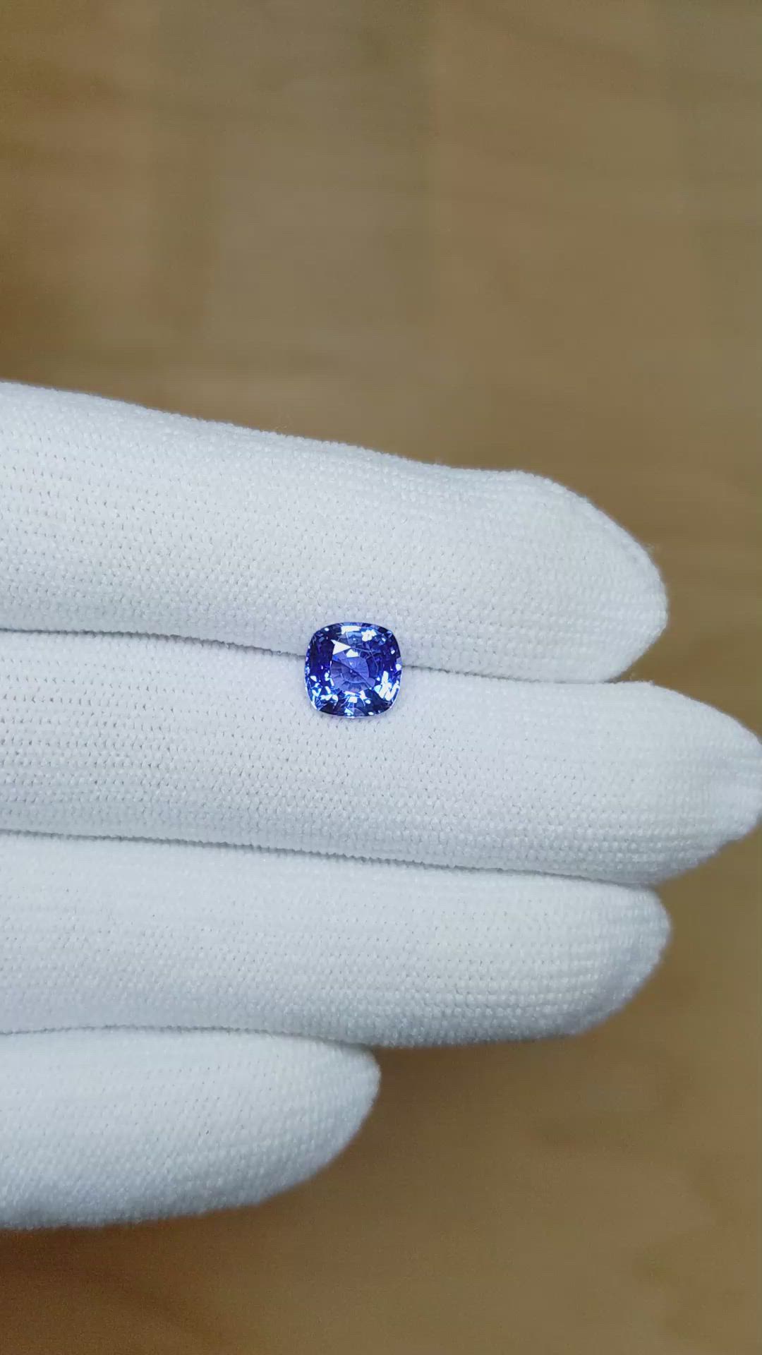 1.71 Ct. Blue Sapphire from Ceylon (Sri Lanka) Size Video