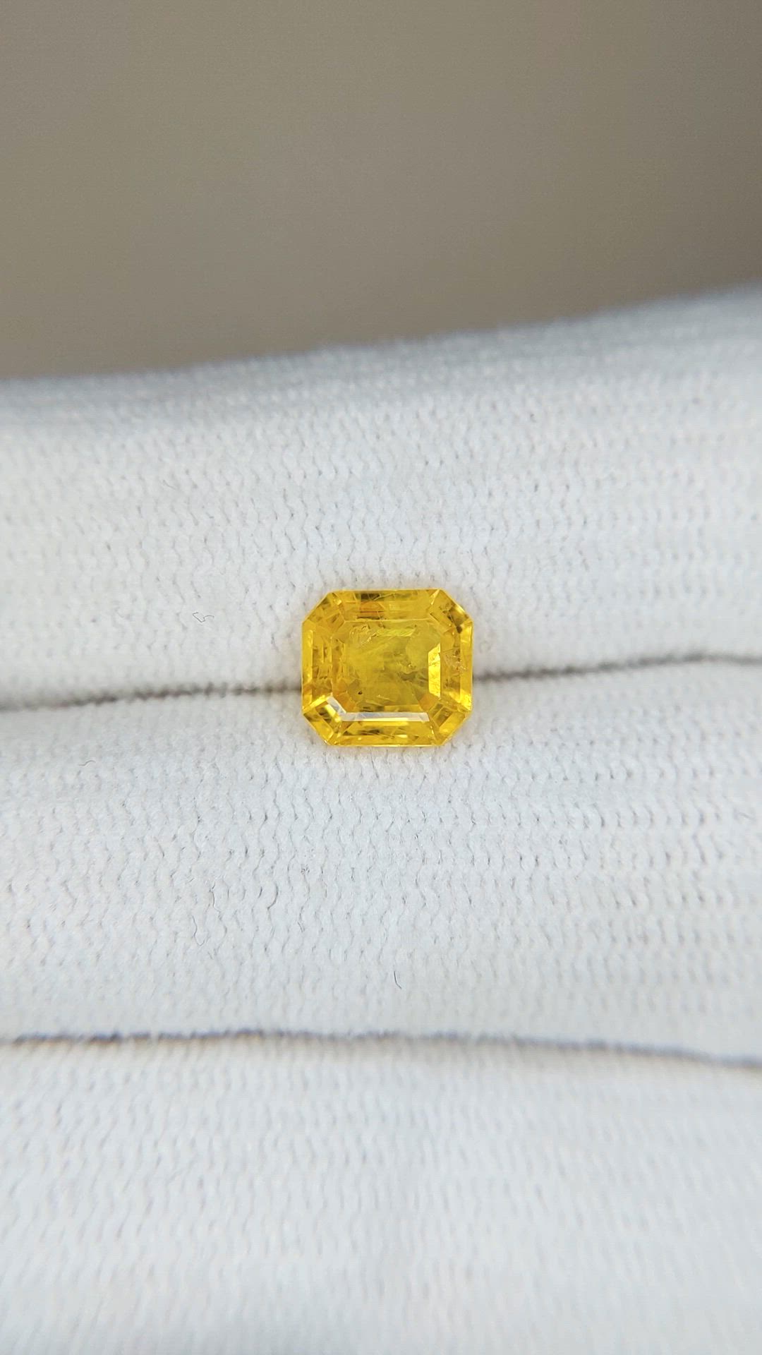 1.33 Ct. Yellow Sapphire from Ceylon (Sri Lanka) Size Video