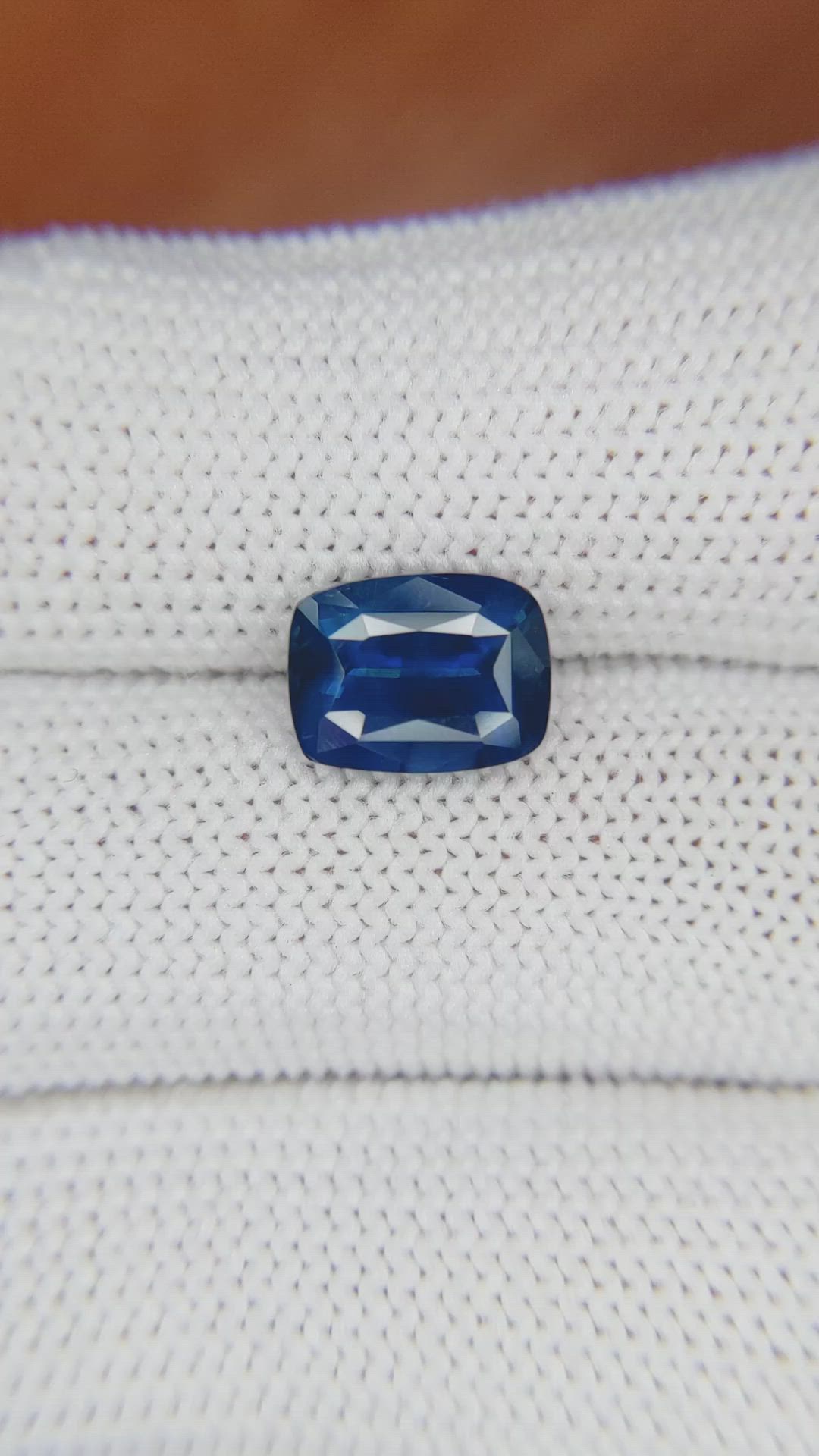 3.14 Ct. Blue Sapphire from Madagascar Size Video