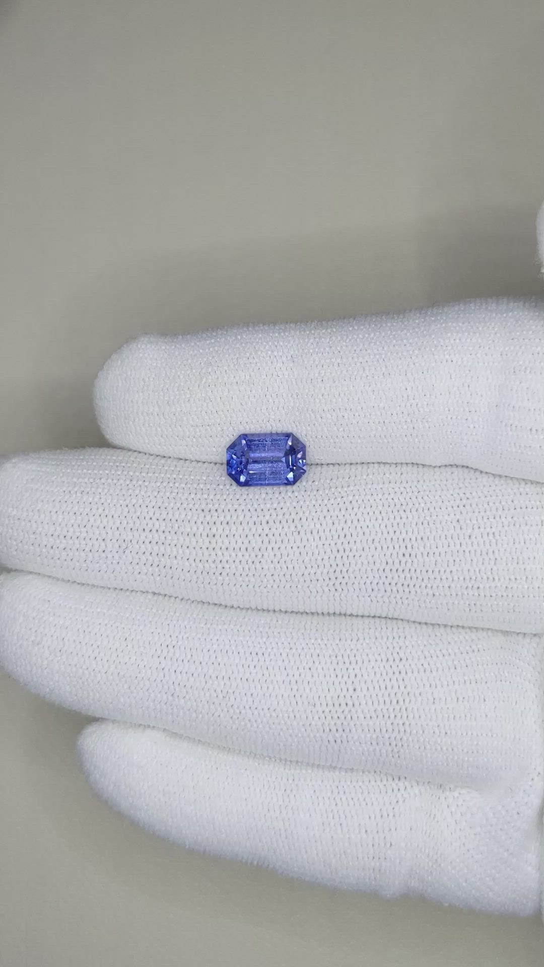 2.18 Ct. Blue Sapphire from Ceylon (Sri Lanka) Size Video