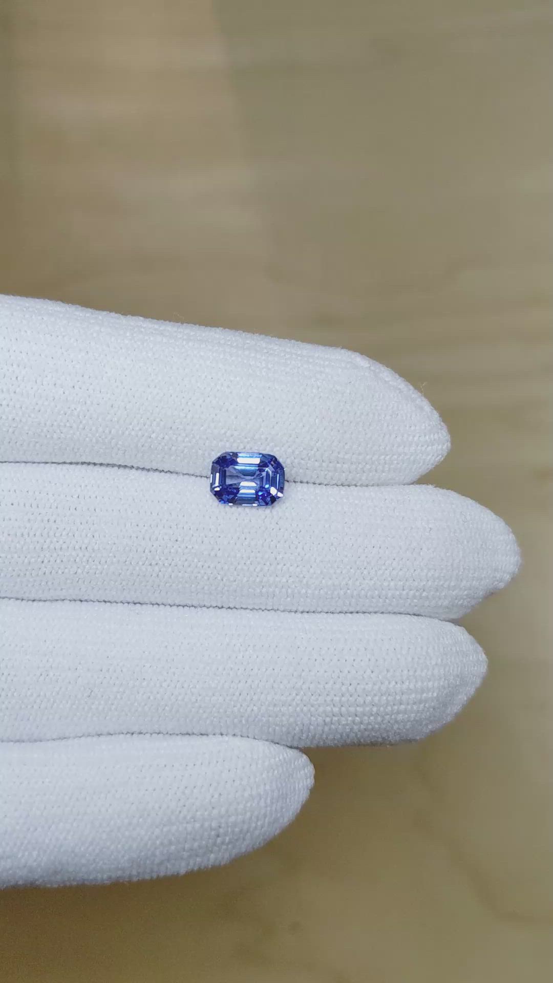 1.53 Ct. Blue Sapphire from Ceylon (Sri Lanka) Size Video