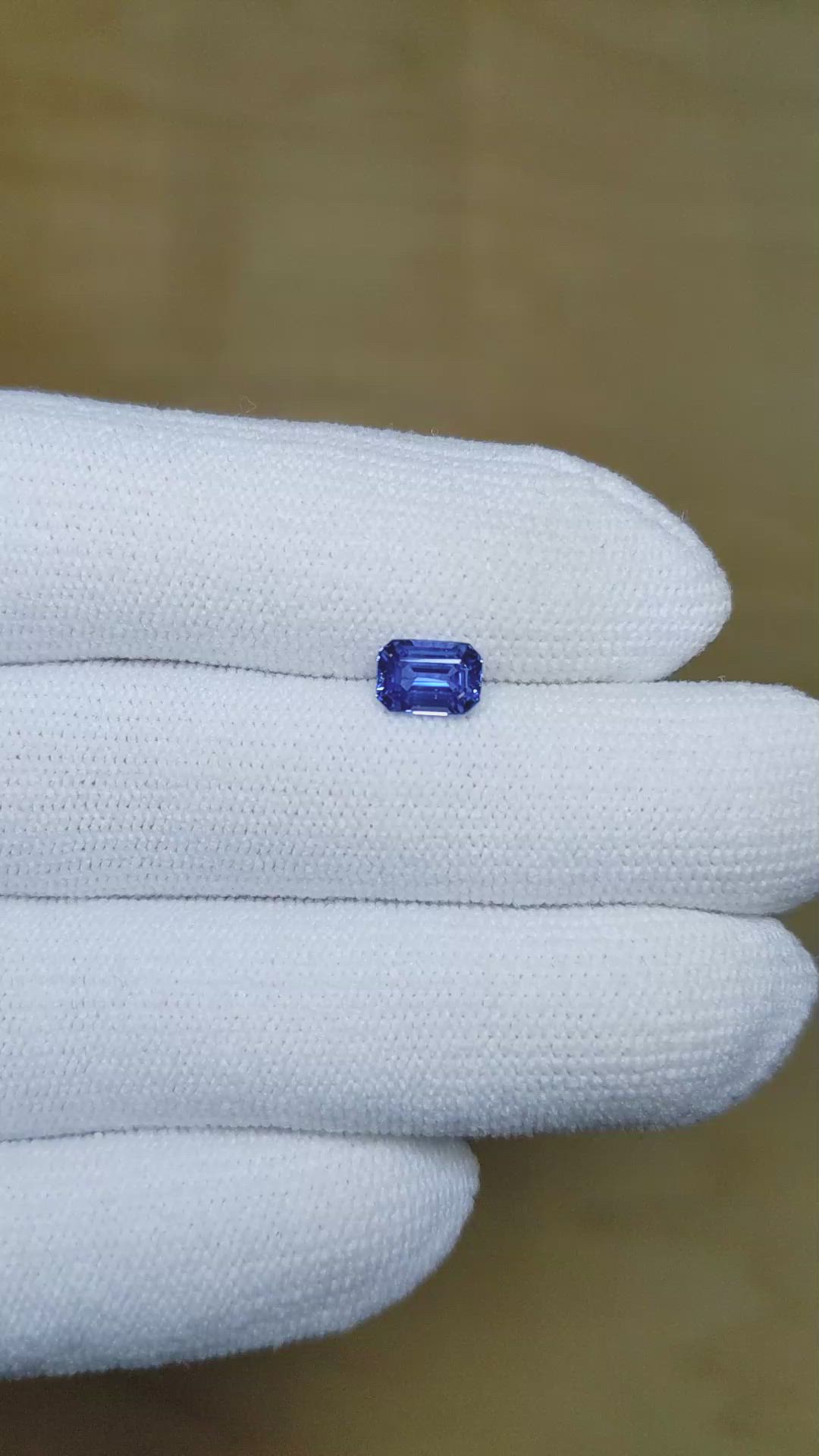 1.02 Ct. Blue Sapphire from Ceylon (Sri Lanka) Size Video