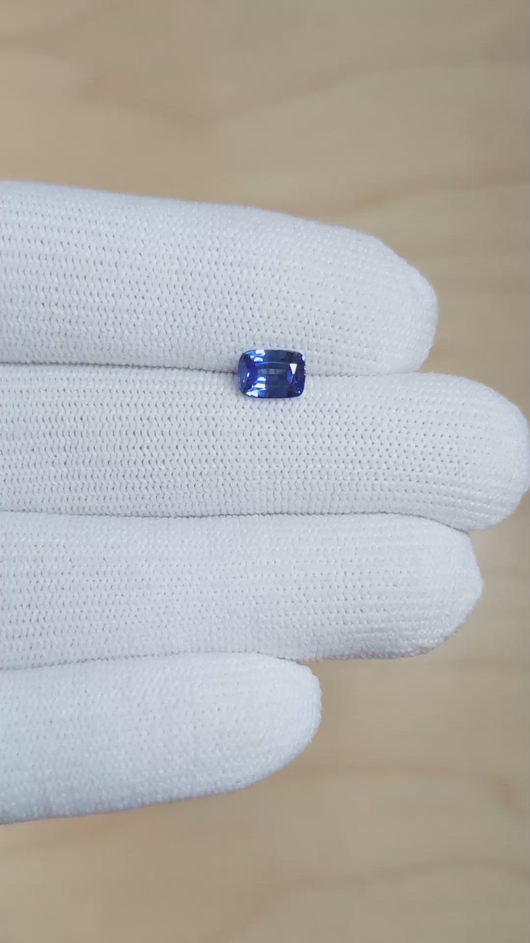1.24 Ct. Blue Sapphire from Ceylon (Sri Lanka) Size Video