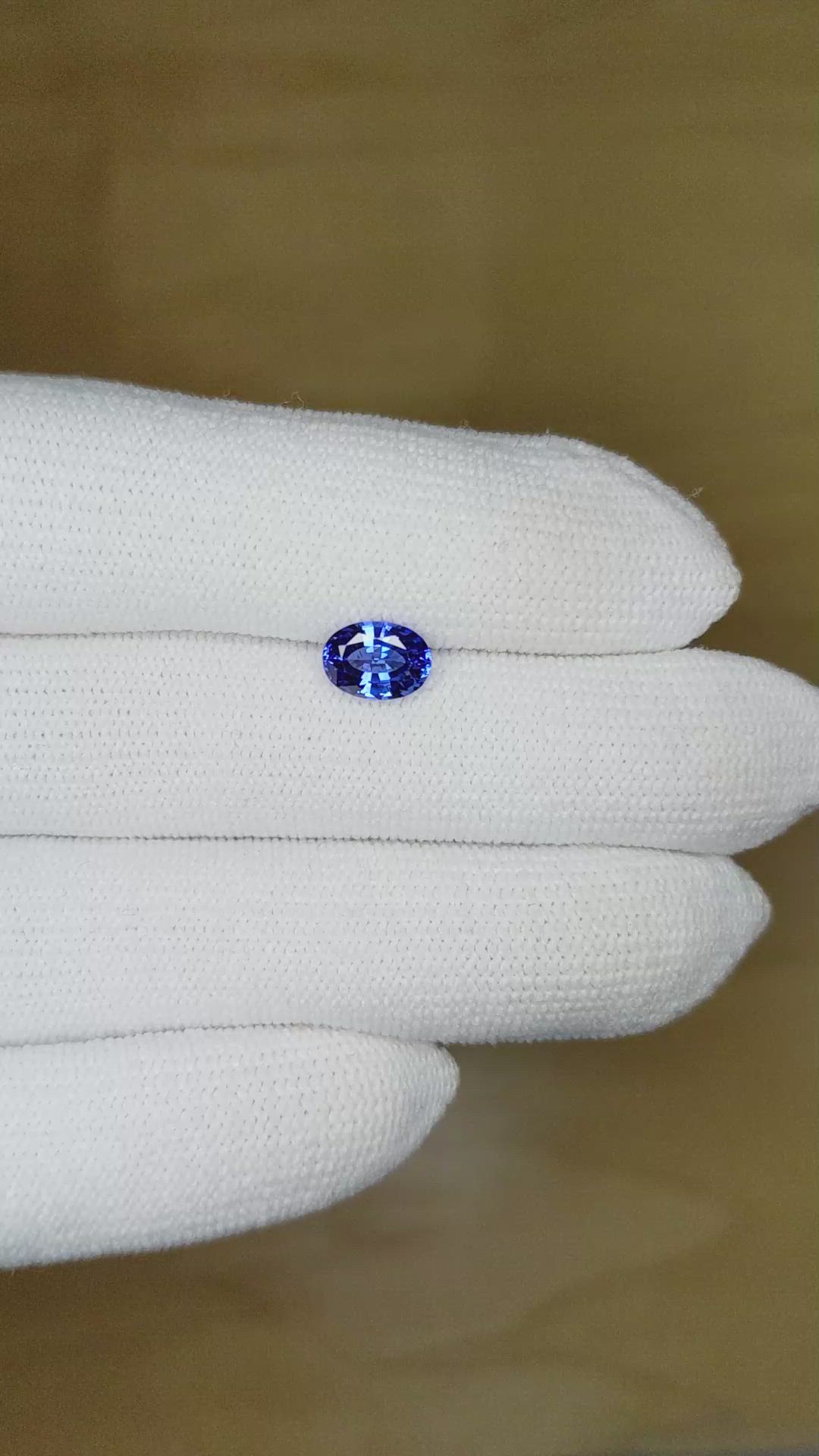 1.30 Ct. Blue Sapphire from Ceylon (Sri Lanka) Size Video