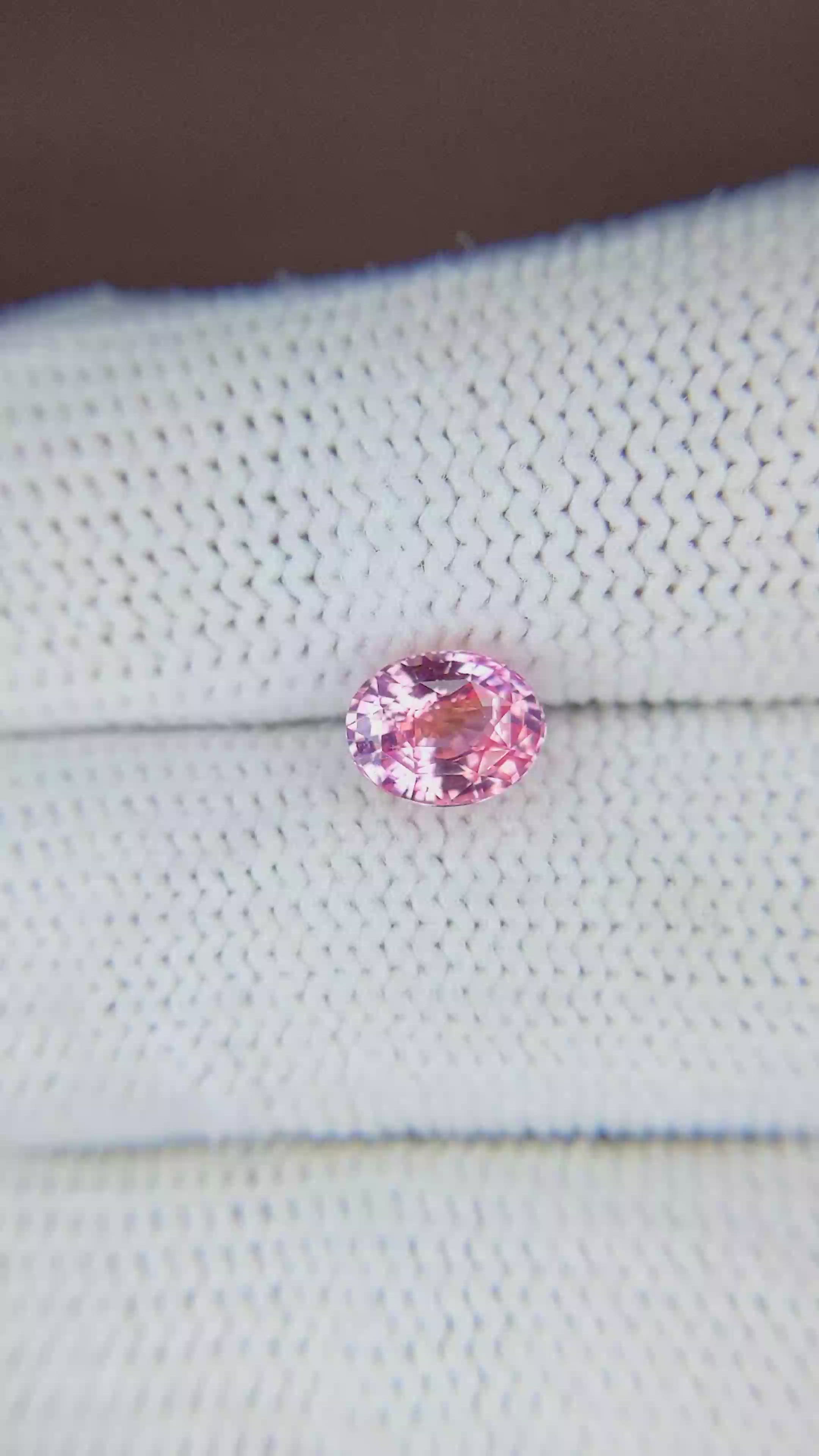 1.36 Ct. Padparadscha Sapphire from Ceylon (Sri Lanka) Size Video