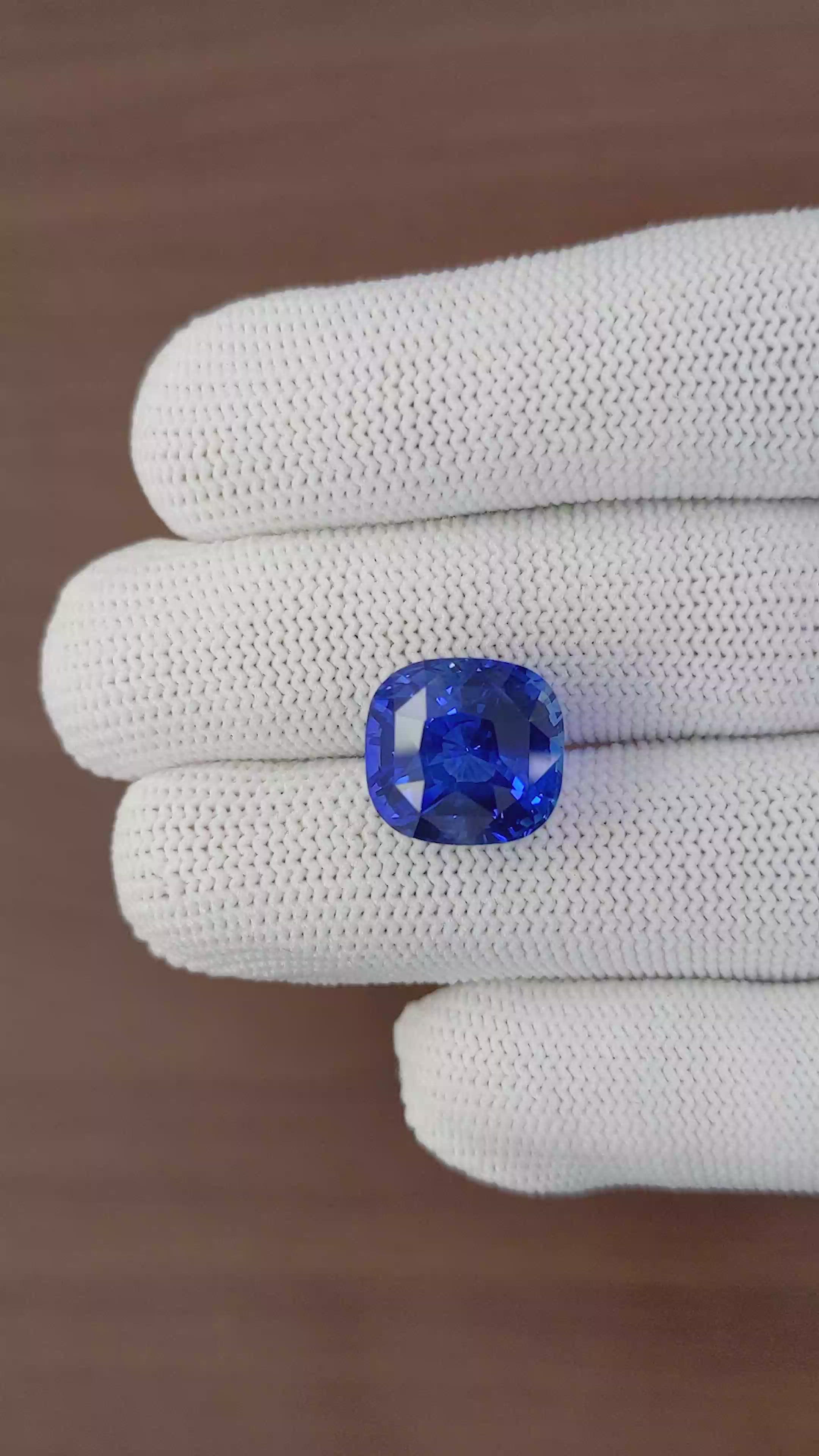 64.58 Ct. Blue Sapphire from Ceylon (Sri Lanka) Size Video