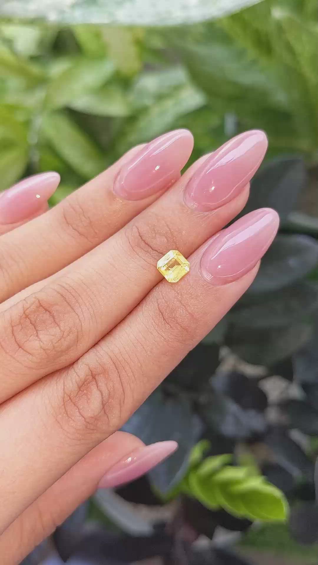1.26 Ct. Yellow Sapphire from Ceylon (Sri Lanka) Size Video