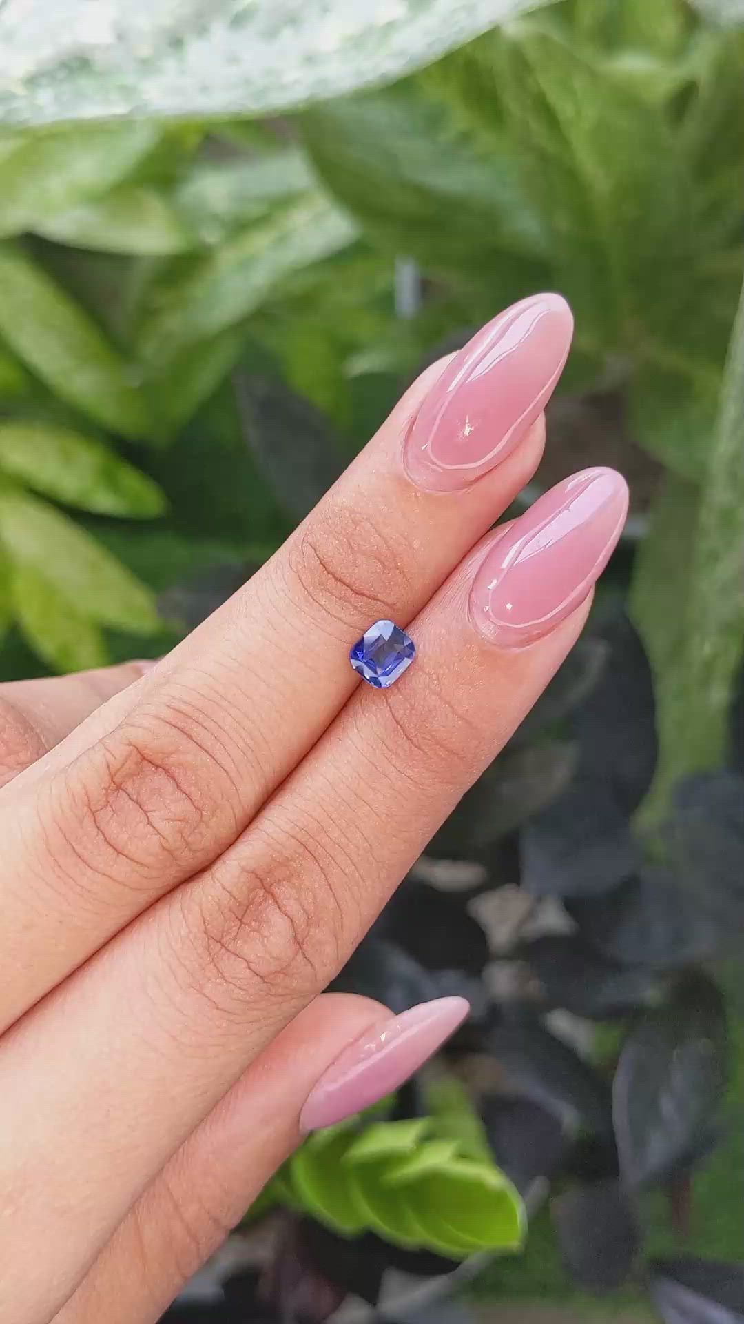 1.03 Ct. Blue Sapphire from Ceylon (Sri Lanka) Size Video