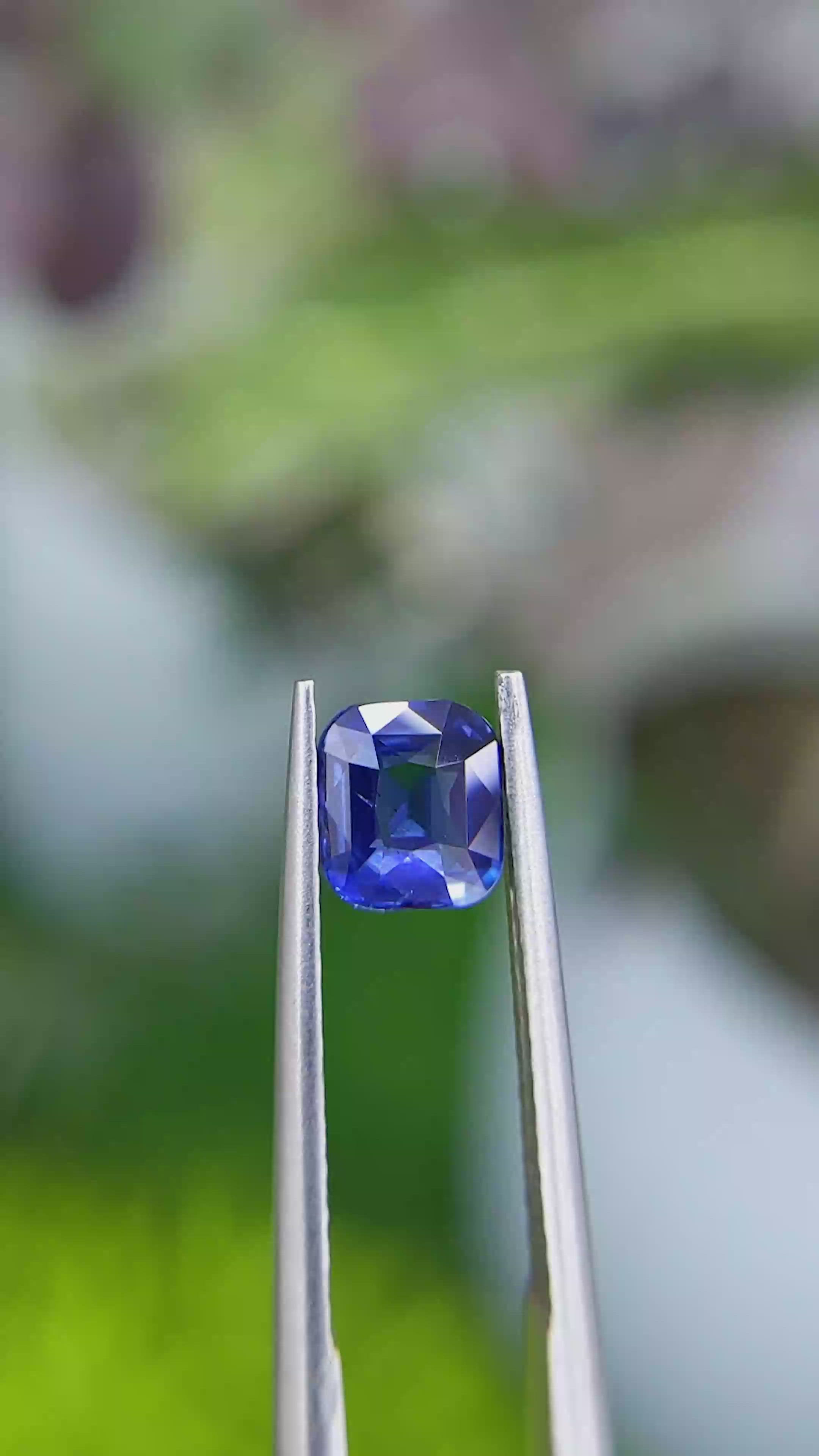 1.03 Ct. Blue Sapphire from Ceylon (Sri Lanka) Size Video
