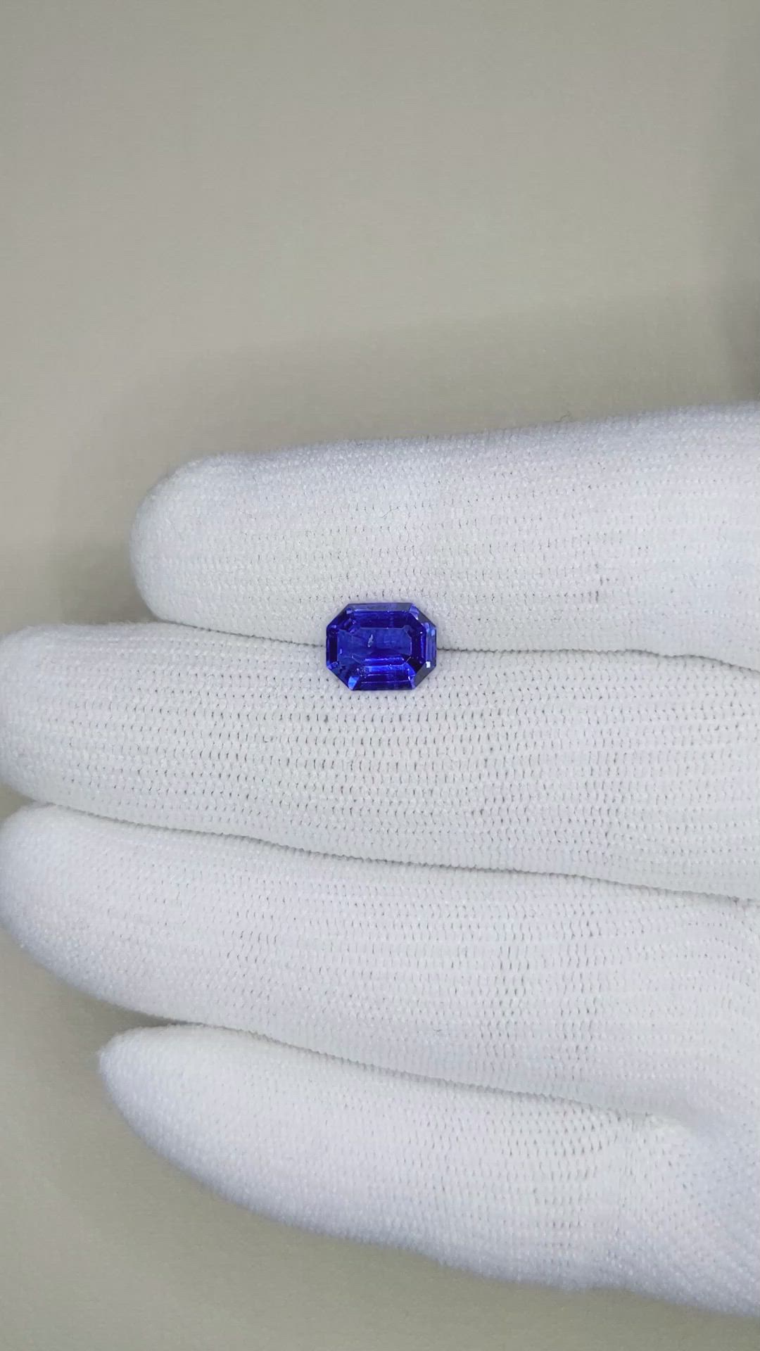 2.20 Ct. Blue Sapphire from Ceylon (Sri Lanka) Size Video
