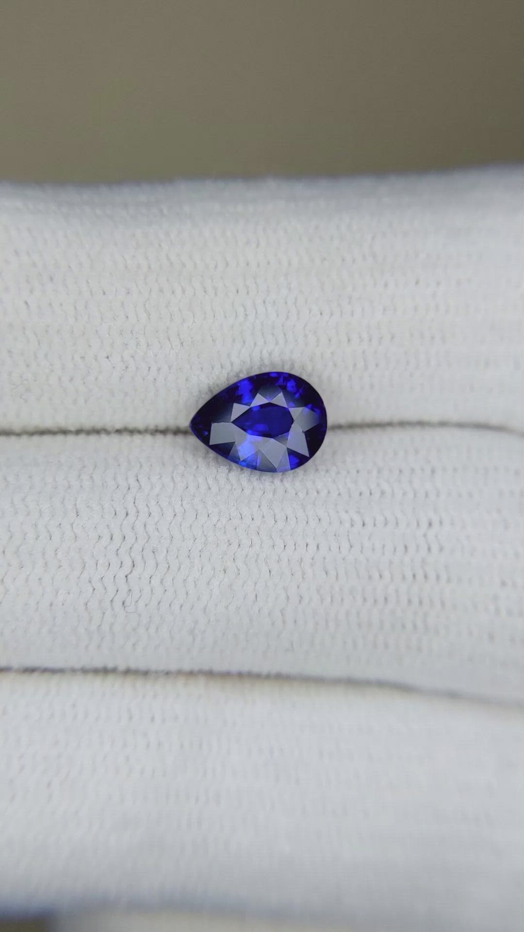 1.29 Ct. Blue Sapphire from Ceylon (Sri Lanka) Size Video