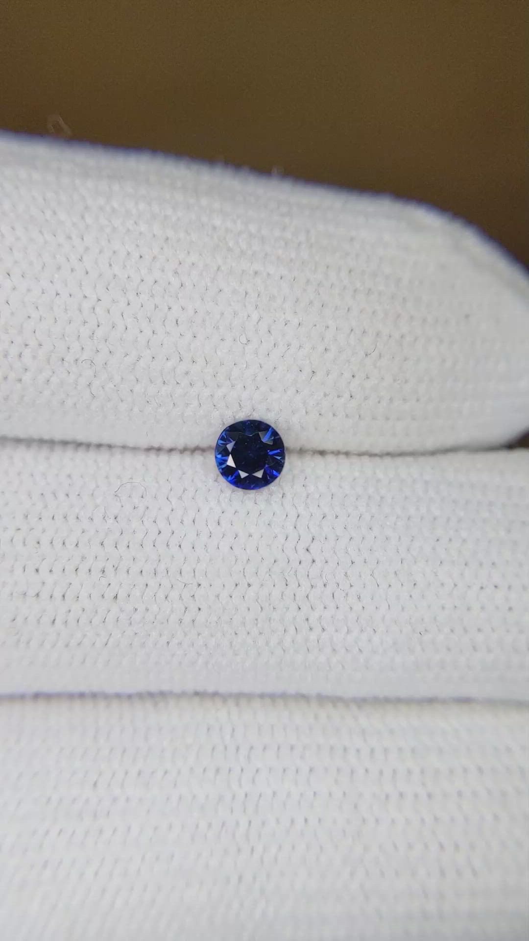 0.28 Ct. Blue Sapphire from Ceylon (Sri Lanka) Size Video