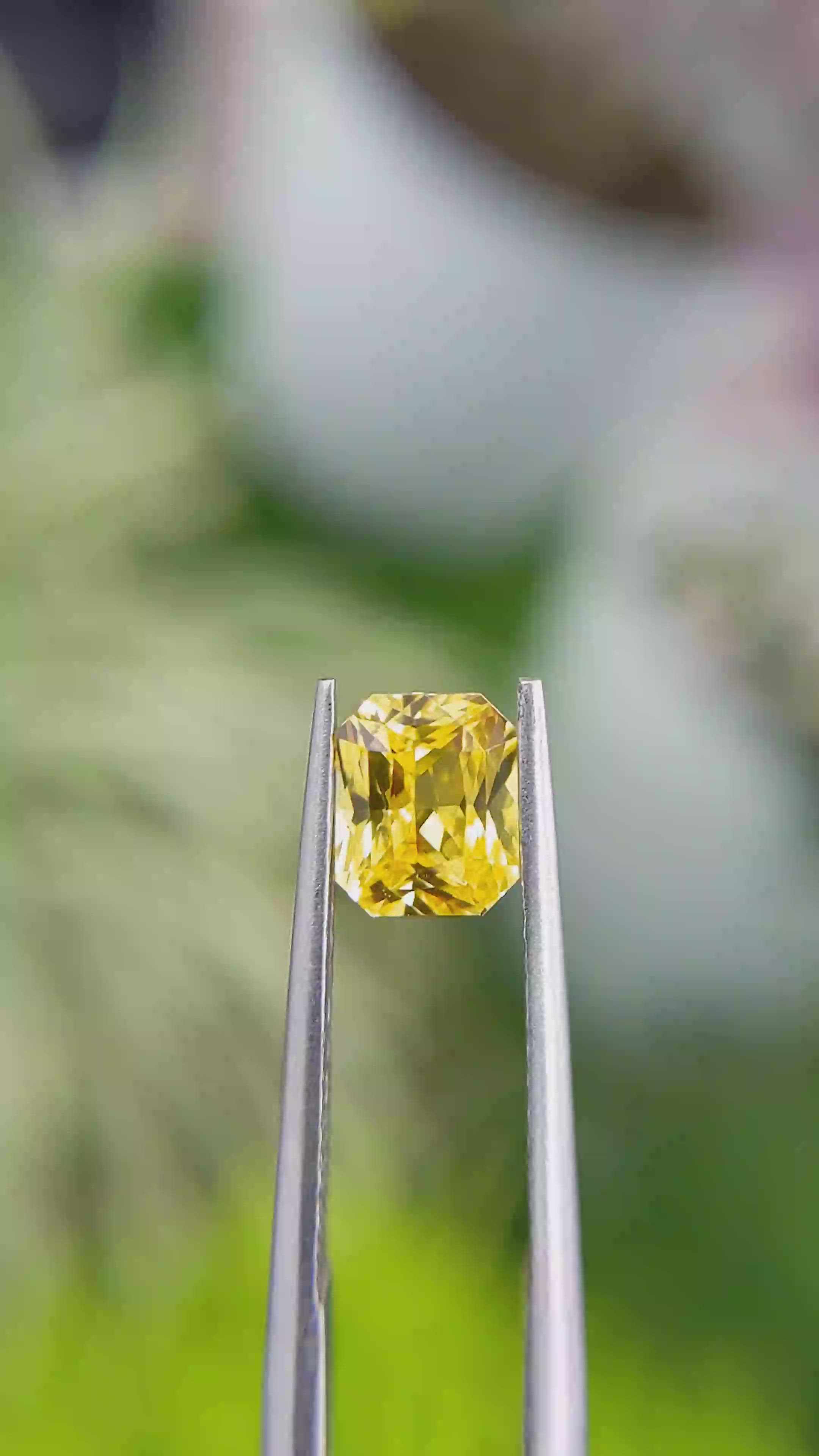 1.53 Ct. Yellow Sapphire from Ceylon (Sri Lanka) Size Video