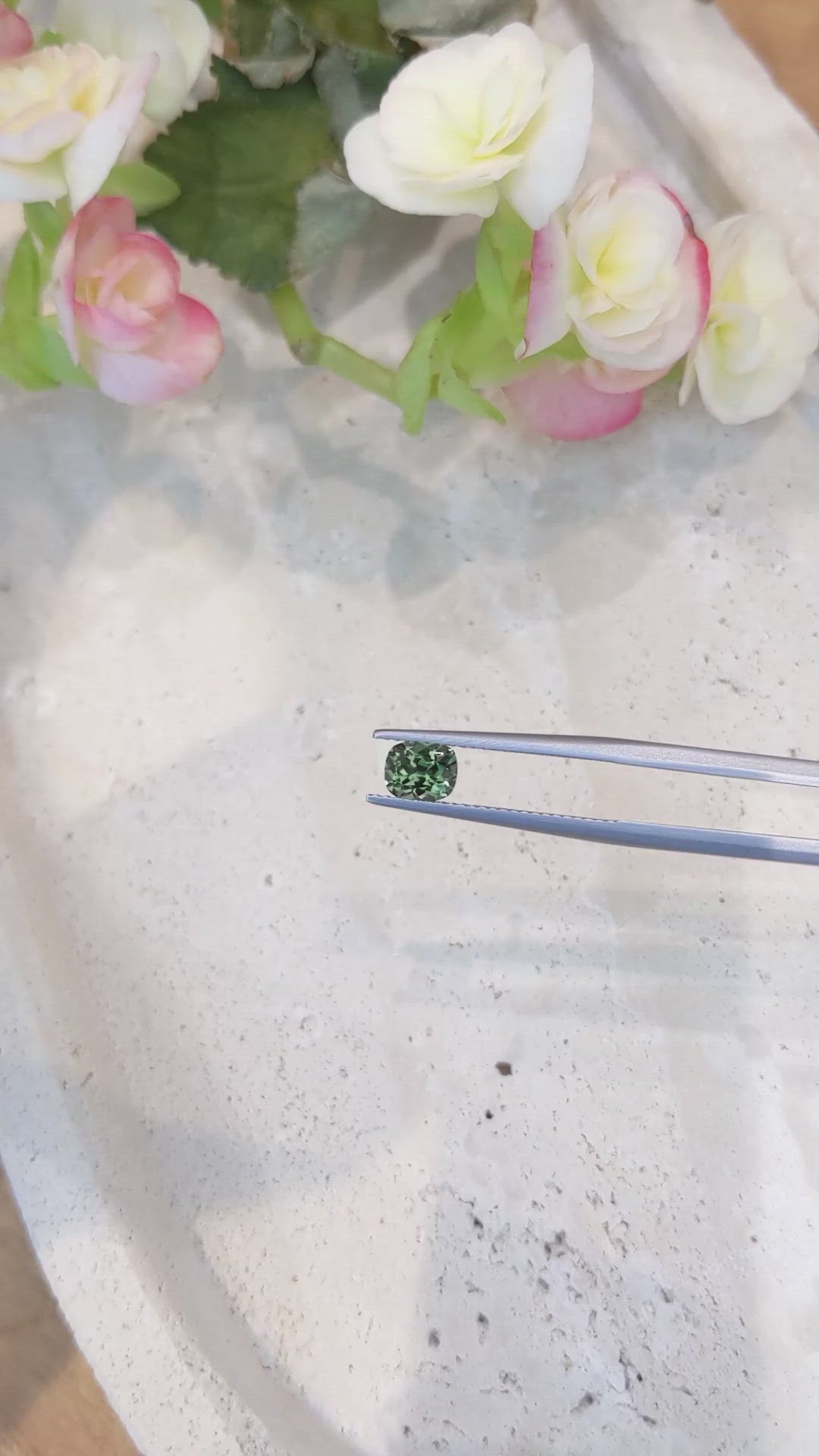 1.00 Ct. Green Sapphire from Montana Size Video