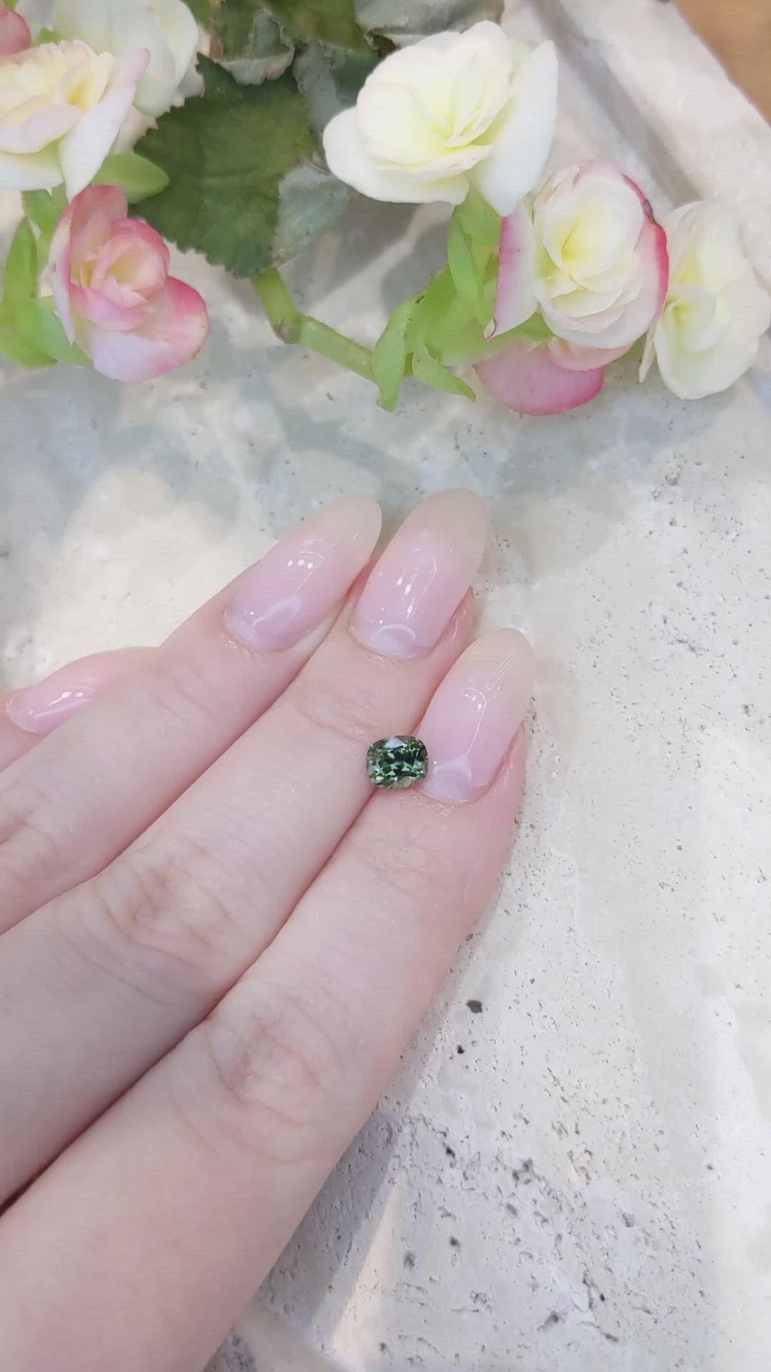 1.00 Ct. Green Sapphire from Montana Size Video