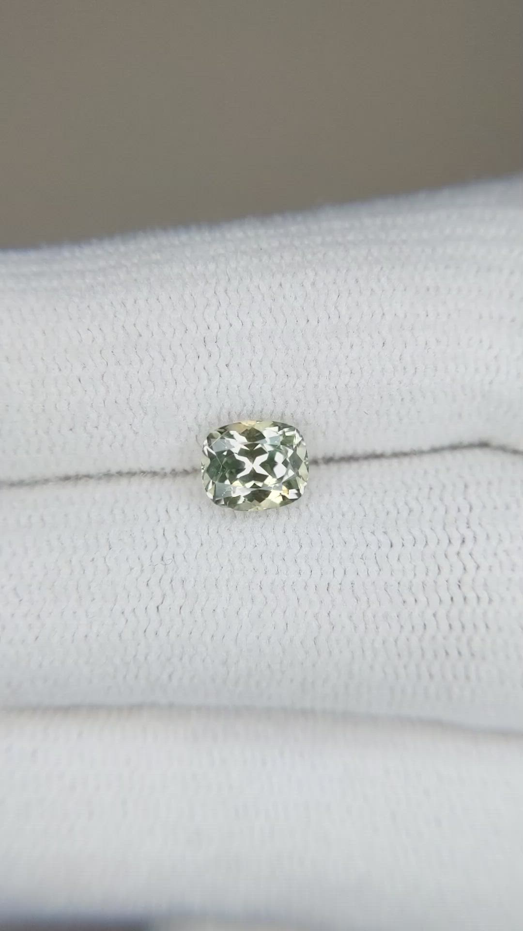 1.08 Ct. Bi Color Sapphire from Montana Size Video