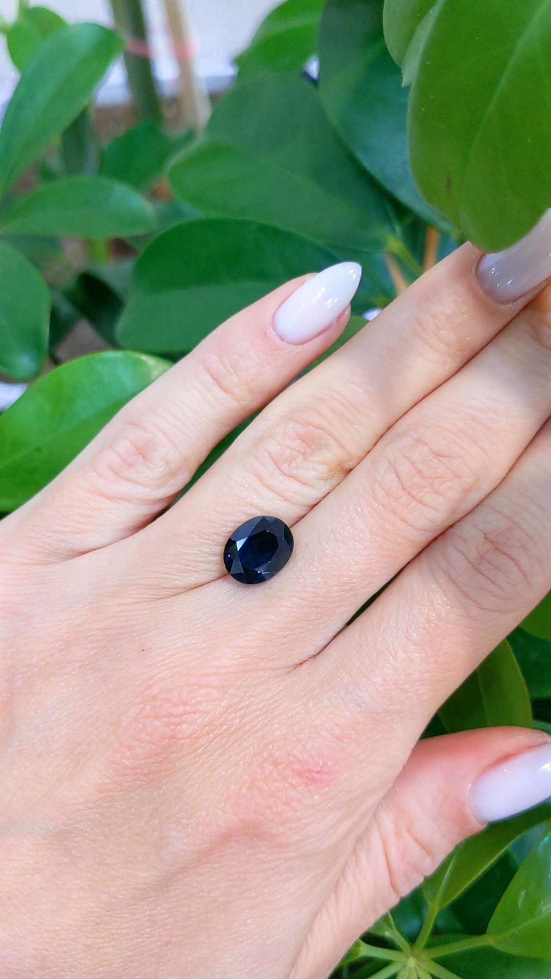 3.33 Ct. Greenish Blue Sapphire from Ceylon (Sri Lanka) Size Video