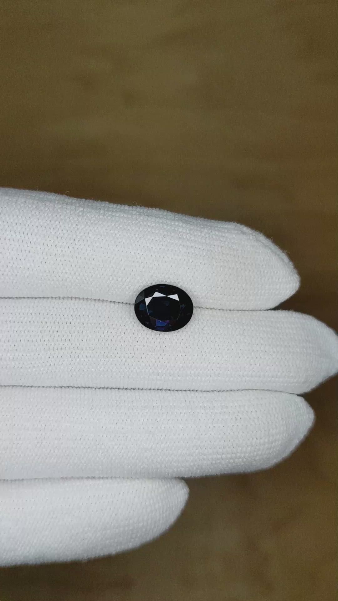 3.14 Ct. Blue Sapphire from Ceylon (Sri Lanka) Size Video