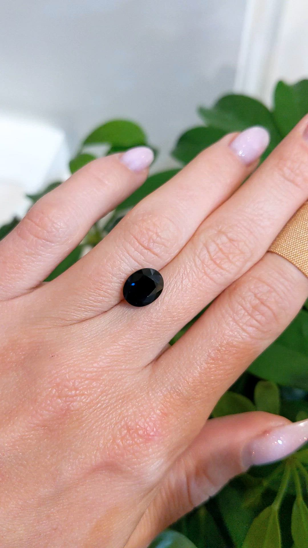 3.14 Ct. Blue Sapphire from Ceylon (Sri Lanka) Size Video