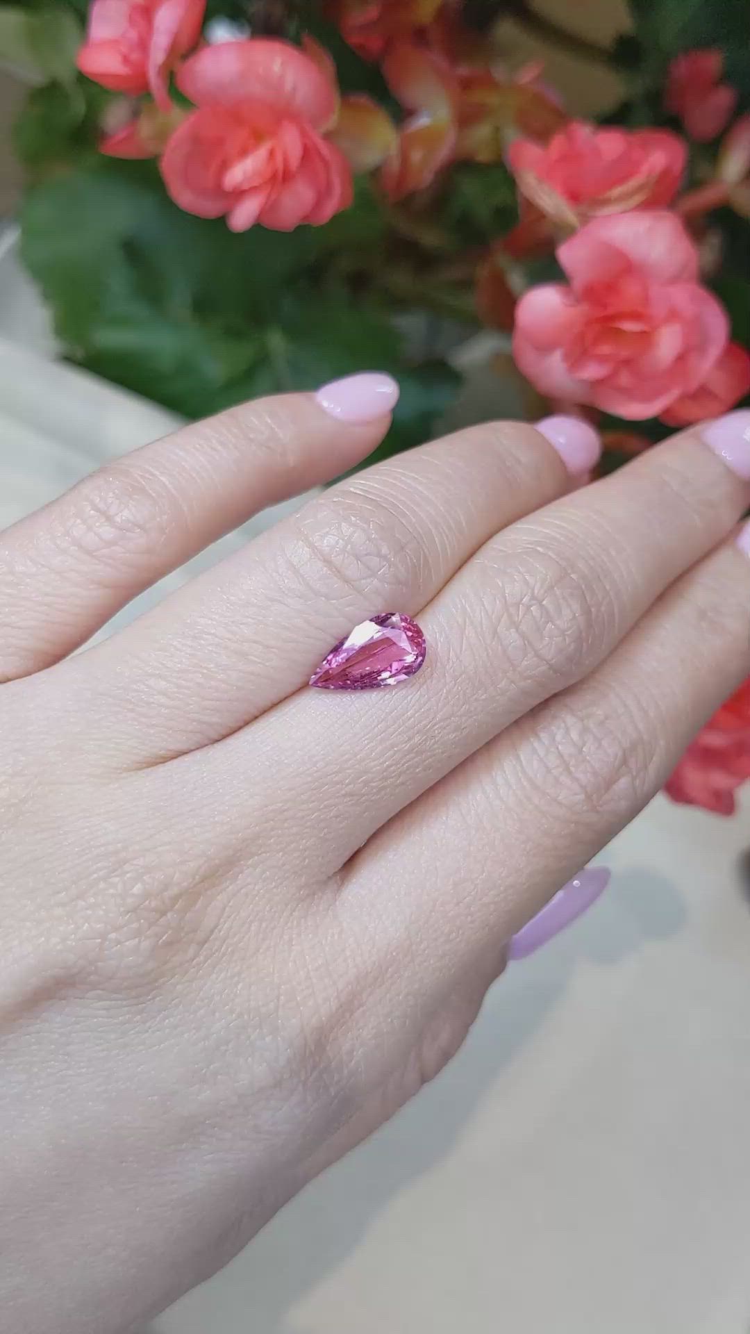 2.26 Ct. Pink Sapphire from Ceylon (Sri Lanka) Size Video
