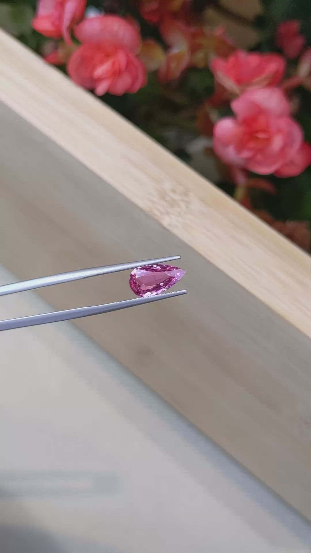 2.26 Ct. Pink Sapphire from Ceylon (Sri Lanka) Size Video