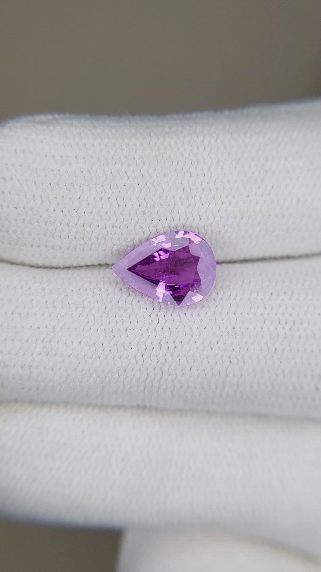 1.58 Ct. Purple Sapphire from Ceylon (Sri Lanka) Size Video