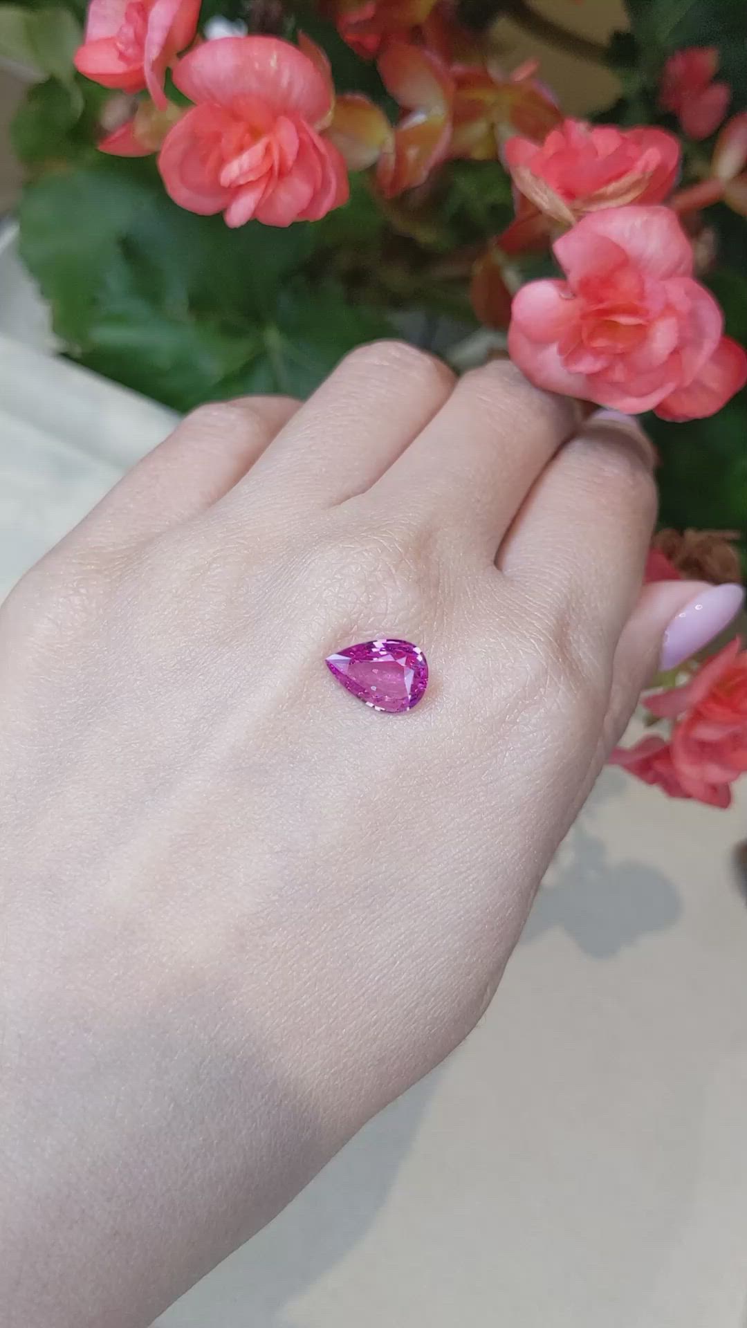 2.55 Ct. Pink Sapphire from Ceylon (Sri Lanka) Size Video