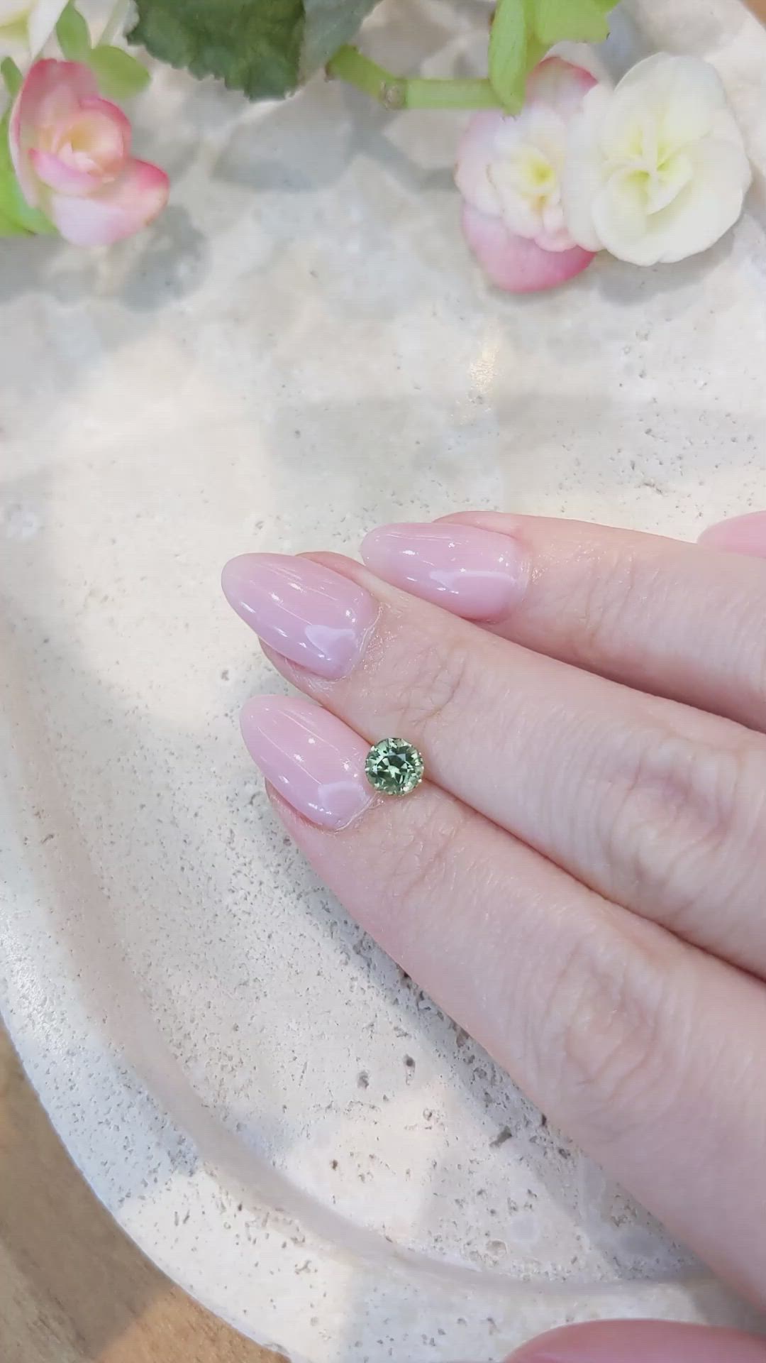0.92 Ct. Yellowish Green Sapphire from Montana Size Video
