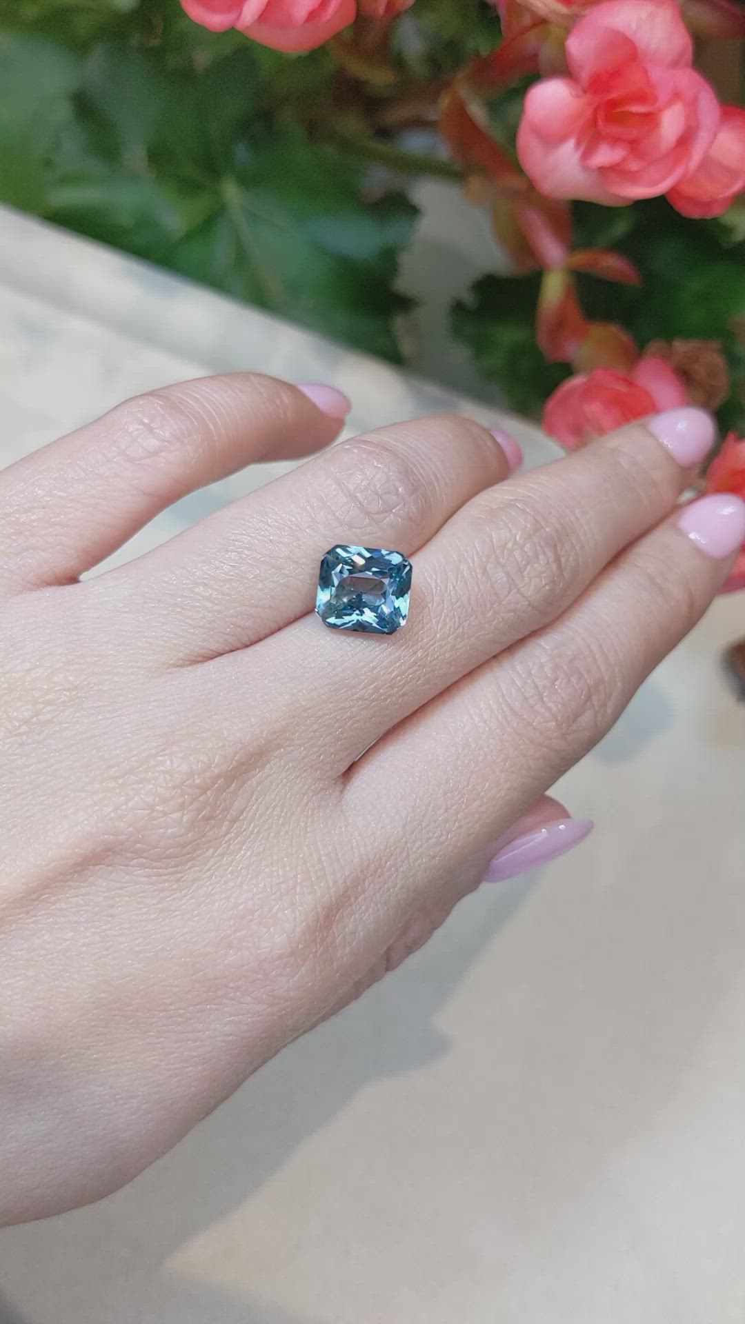 6.02 Ct. Greenish Blue Sapphire from Ceylon (Sri Lanka) Size Video