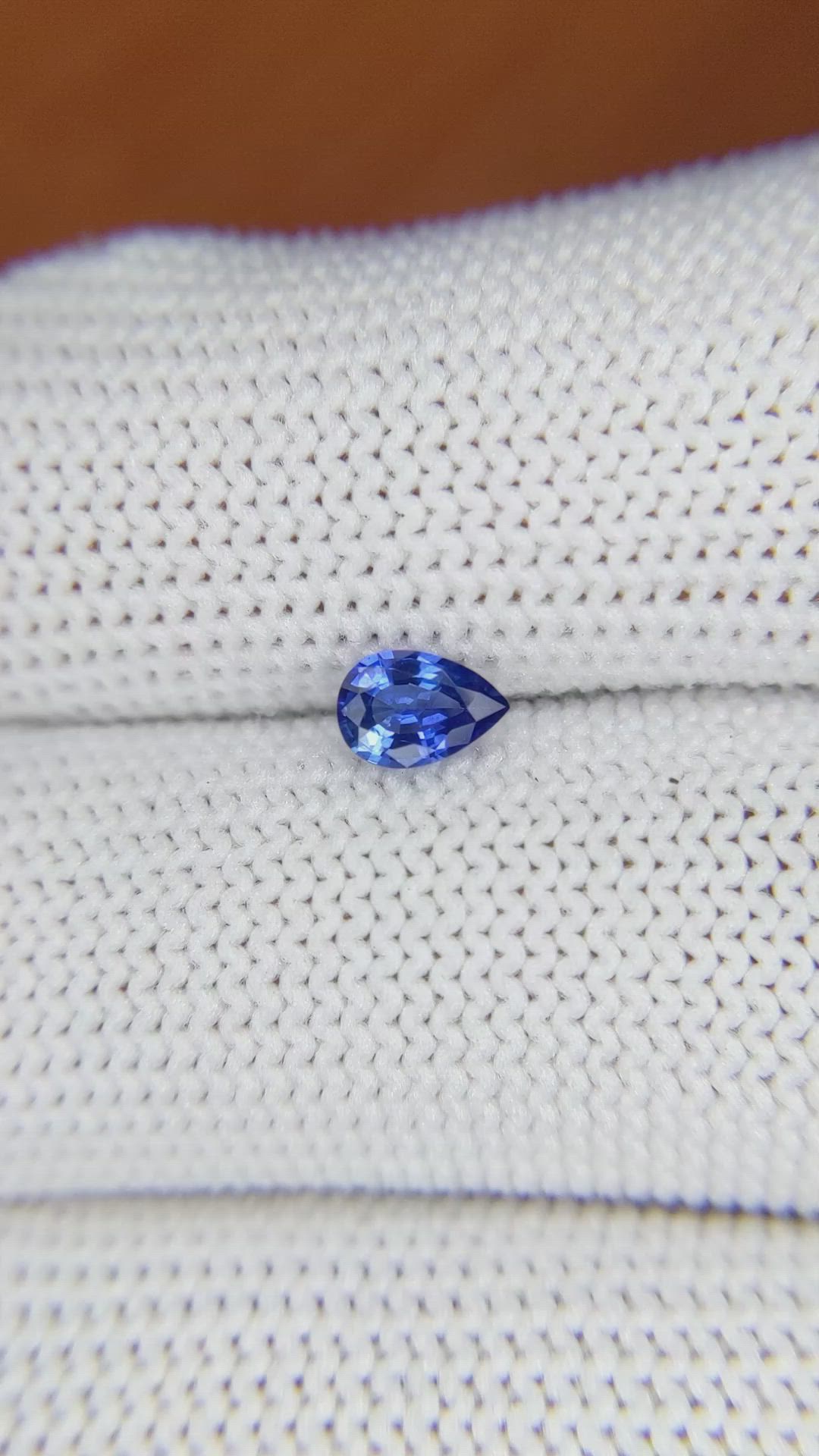 0.39 Ct. Blue Sapphire from Ceylon (Sri Lanka) Size Video